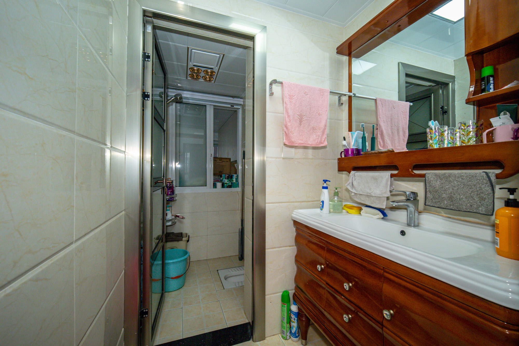 楚天馨苑  3室2厅2卫    80.0万 楚天馨苑  3室2厅2卫    80.0万卫生间