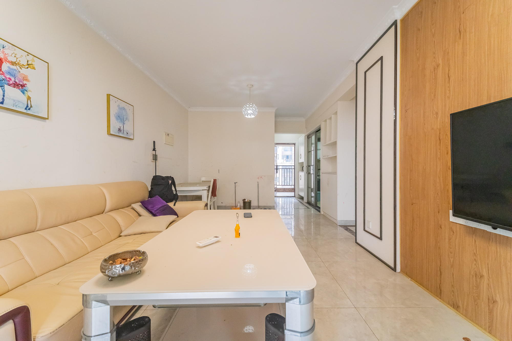 星湖湾二期高层 3室2厅1卫 68.8万 星湖湾二期高层 3室2厅1卫 68.8万客厅