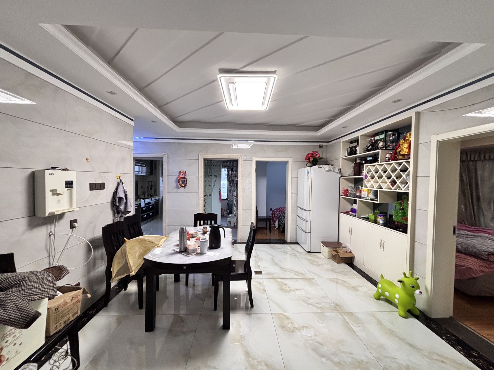 曼哈顿花园 3室2厅2卫 90.0万 曼哈顿花园 3室2厅2卫 90.0万室内图