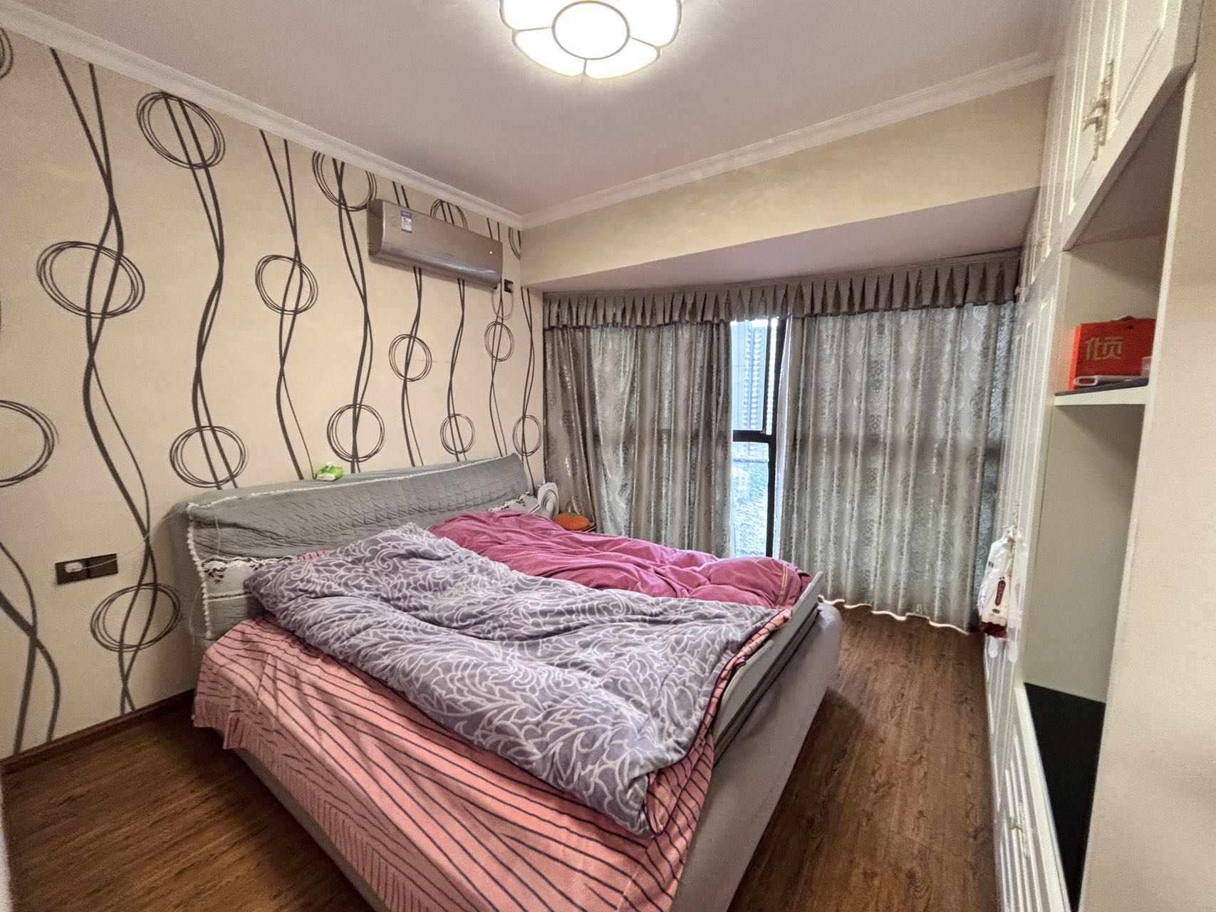 曼哈顿花园 3室2厅2卫 90.0万 曼哈顿花园 3室2厅2卫 90.0万室内图