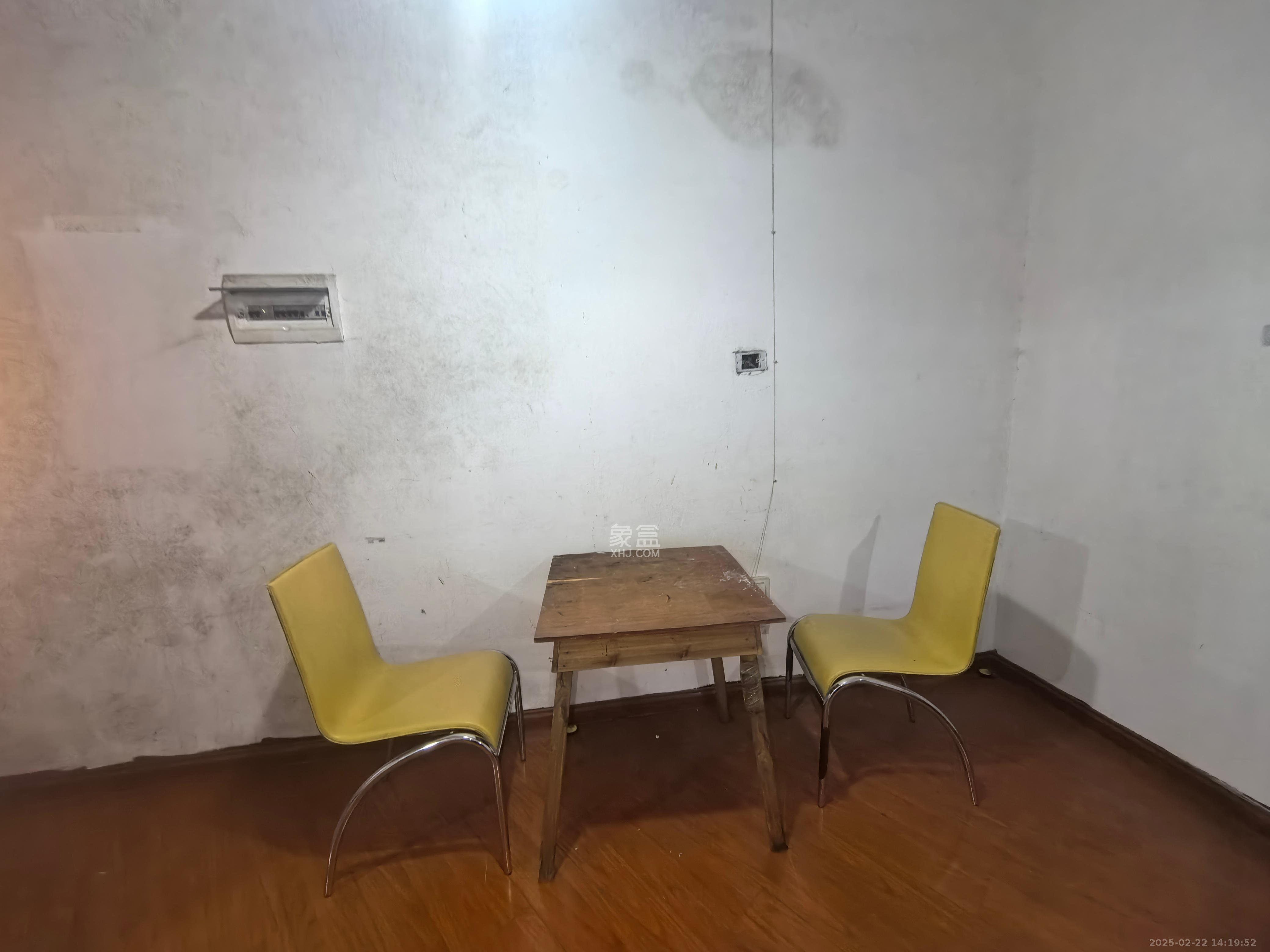 万象美域 1室1厅1卫 1100.0元/月 万象美域 1室1厅1卫 1100.0元/月室内图