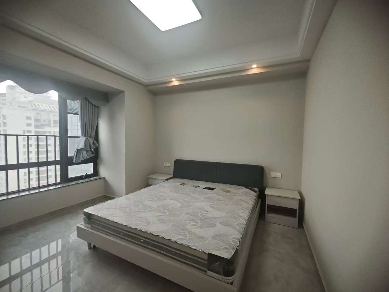 华润中心 4室2厅2卫 6500.0元/月 华润中心 4室2厅2卫 6500.0元/月室内图