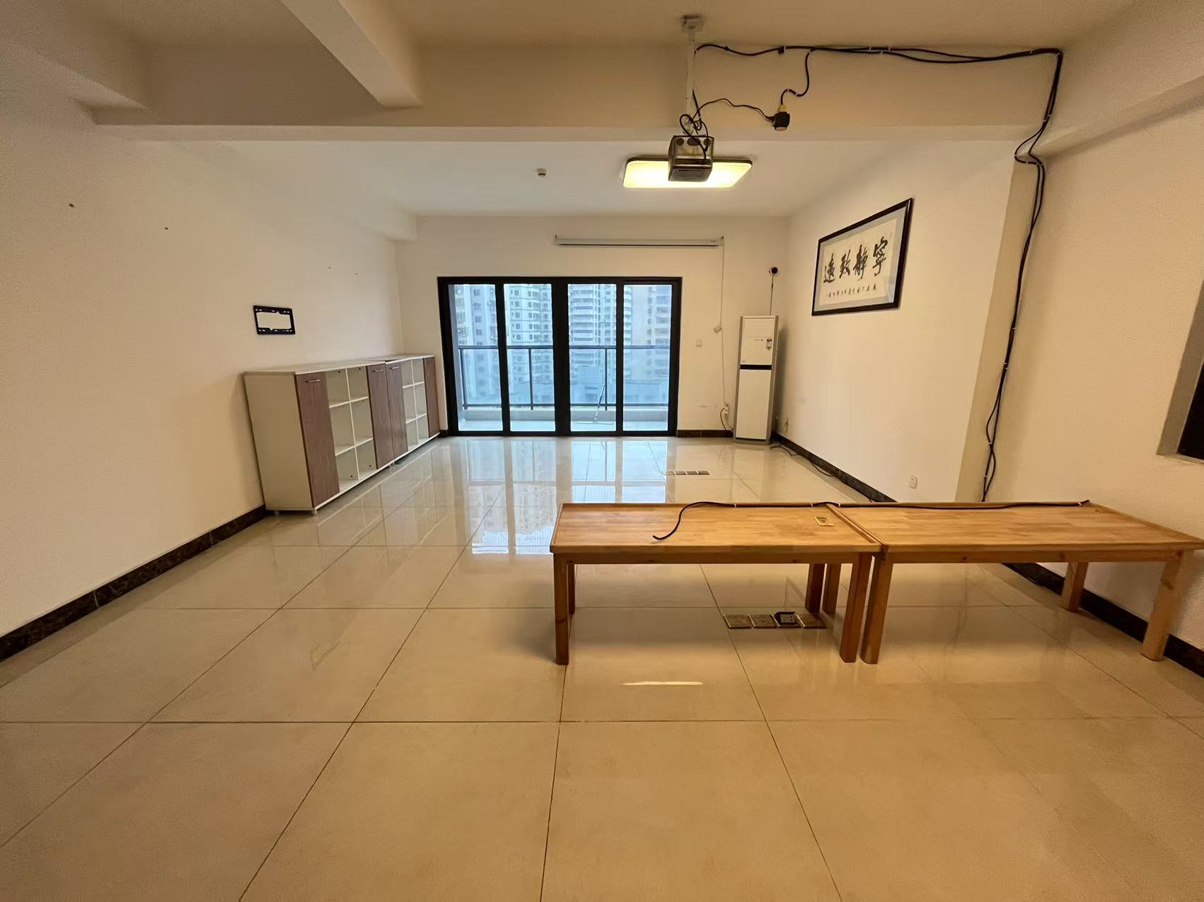 华润中心 1室1厅1卫 3200.0元/月 华润中心 1室1厅1卫 3200.0元/月室内图