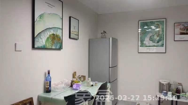 新桂广场 2室2厅1卫 1500.0元/月 新桂广场 2室2厅1卫 1500.0元/月室内图