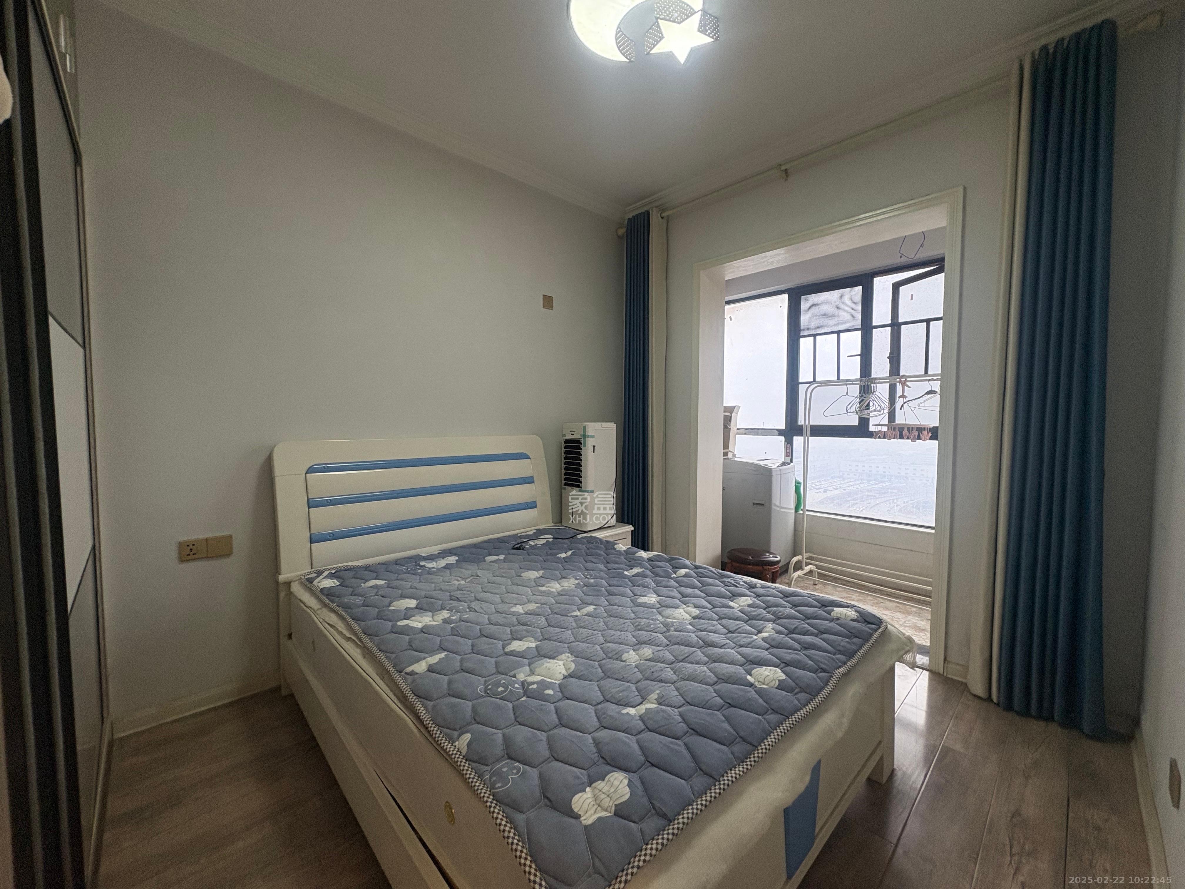 紫华郡 3室2厅2卫 2300.0元/月 紫华郡 3室2厅2卫 2300.0元/月室内图