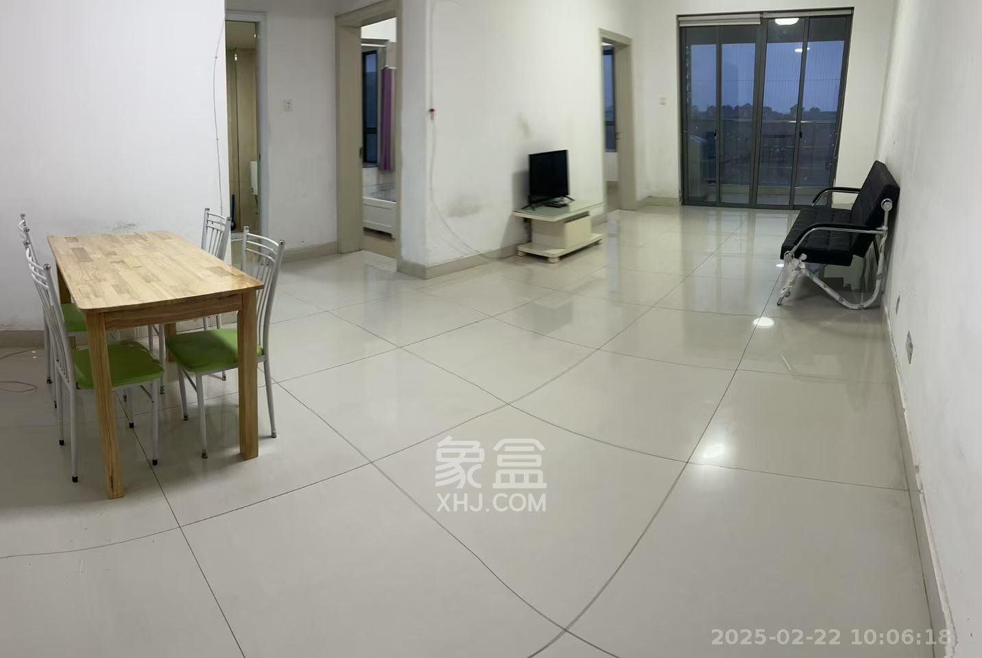 湘府东苑  2室2厅1卫   2000.00元/月室内图