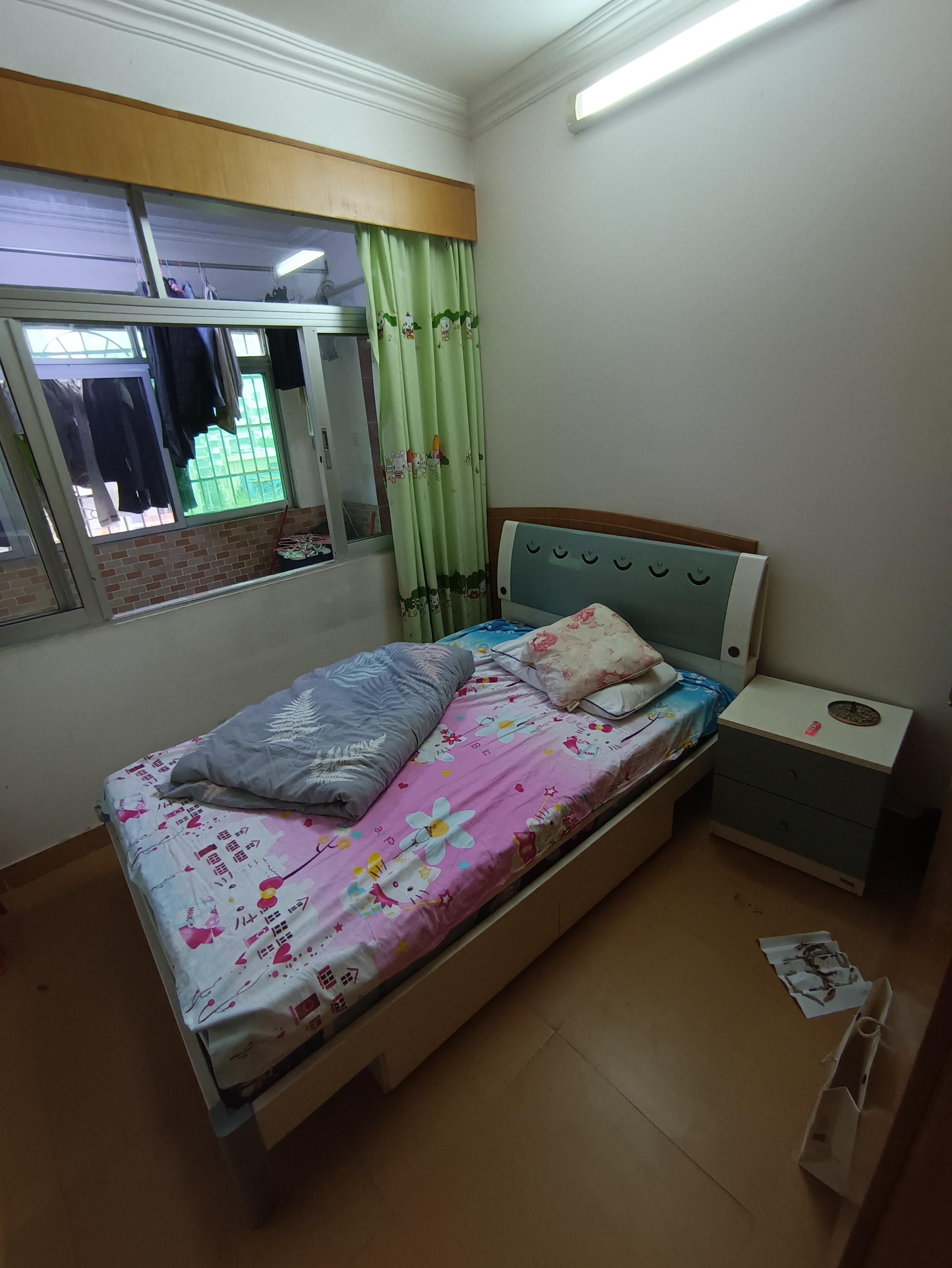 省五矿宿舍 3室2厅2卫 125.0万 省五矿宿舍 3室2厅2卫 125.0万卧室