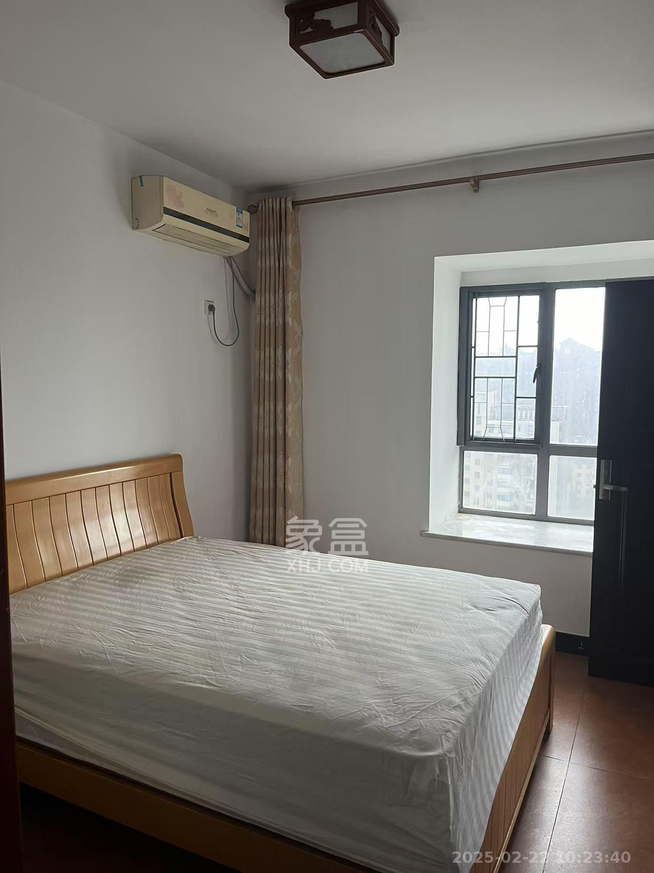 湘府东苑 3室2厅1卫 2300.0元/月 湘府东苑 3室2厅1卫 2300.0元/月室内图