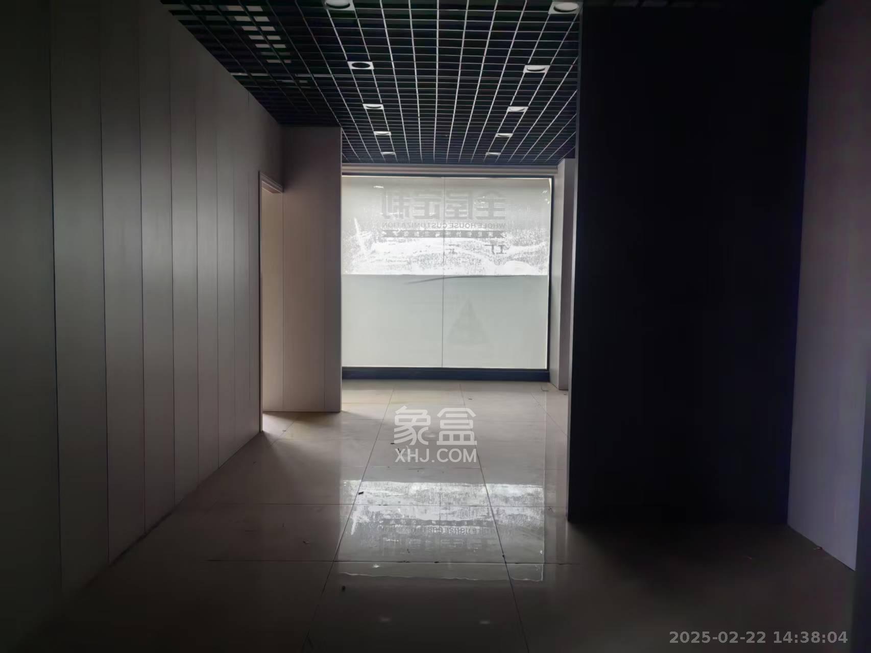梅溪湖家居建材城   45.39㎡     2000.00元/月室内图