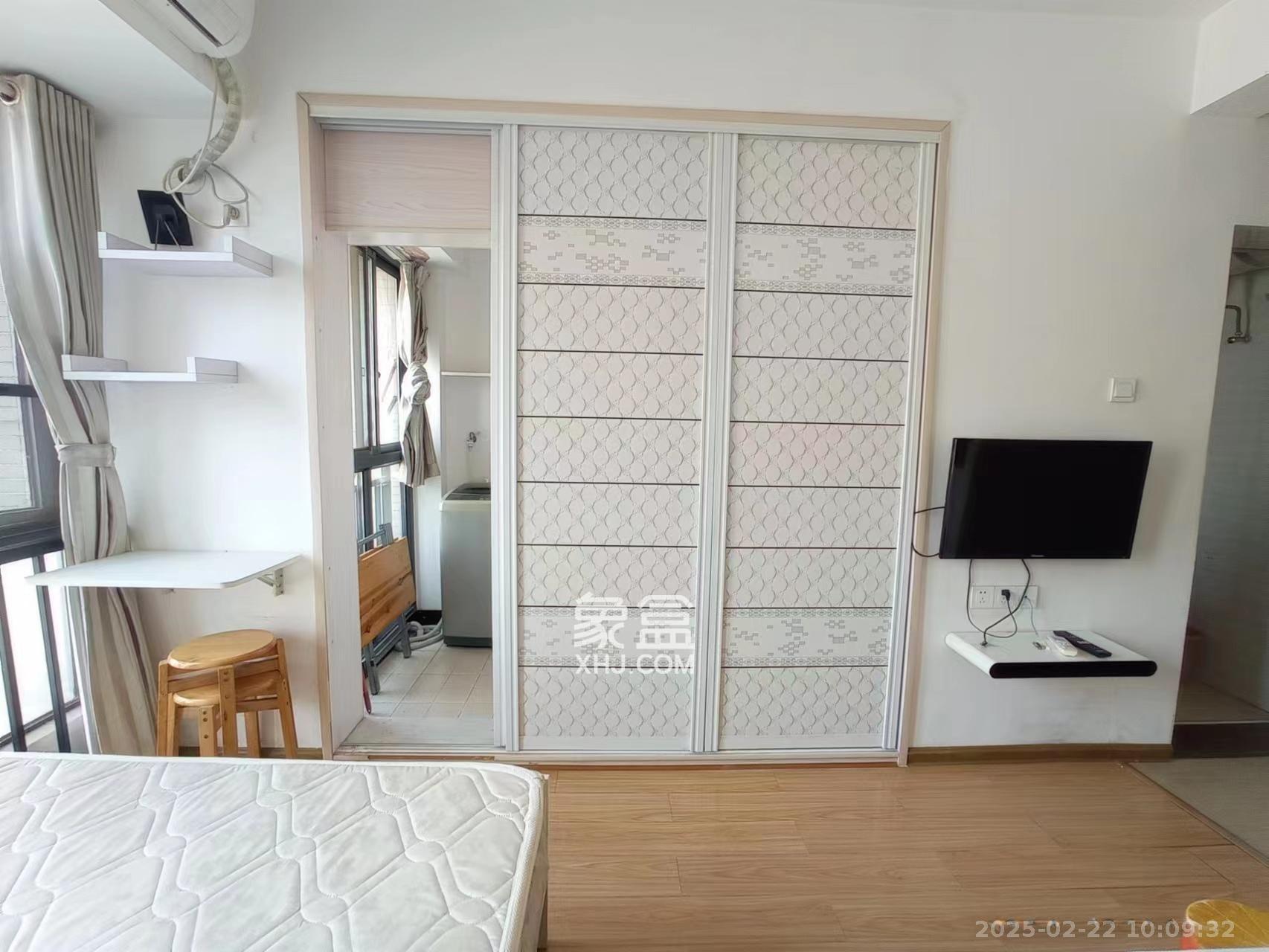 中建芙蓉工社  1室1厅1卫   1300.00元/月室内图