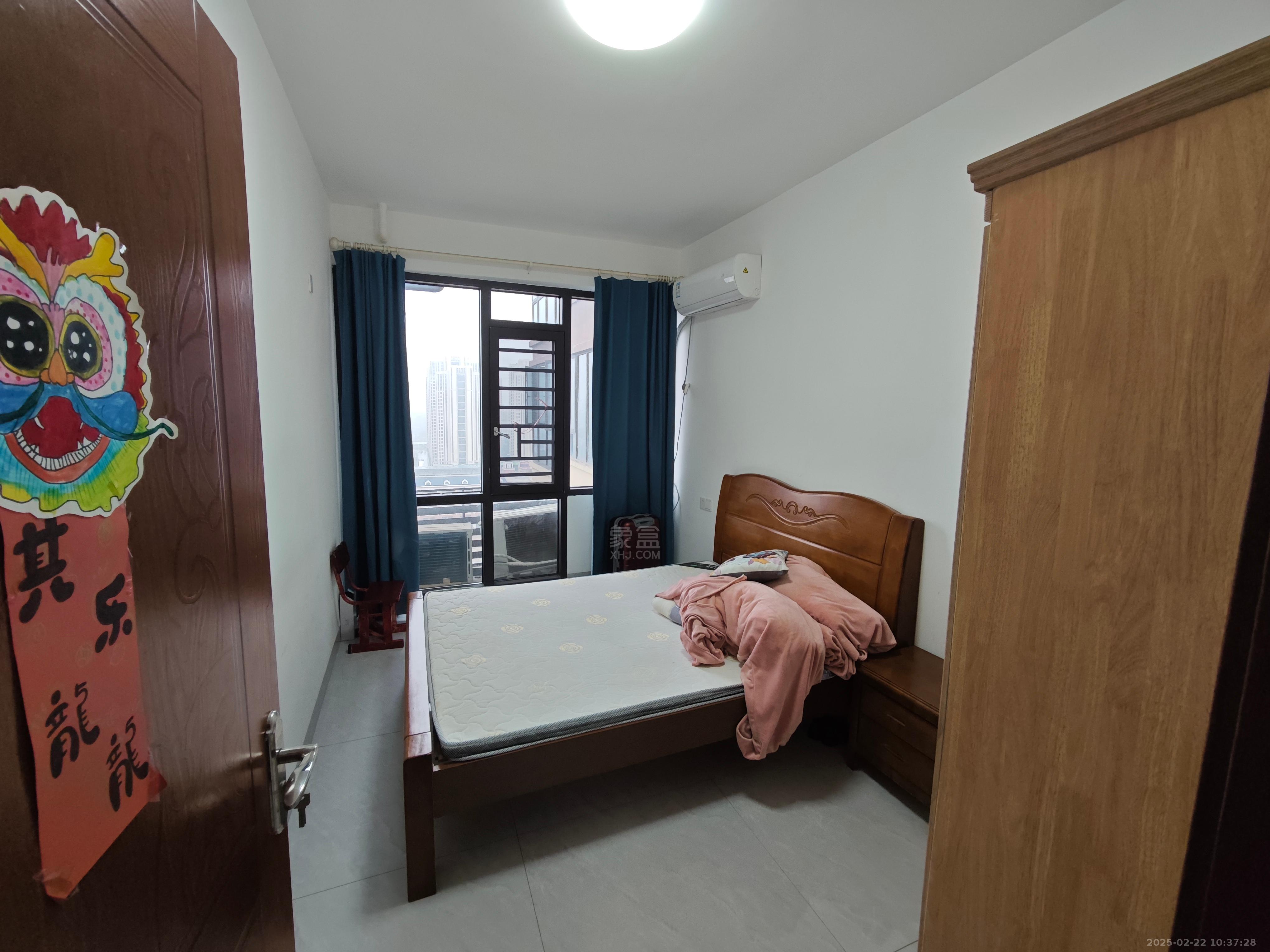 金轮翡翠名园 4室2厅2卫 1800.0元/月 金轮翡翠名园 4室2厅2卫 1800.0元/月室内图