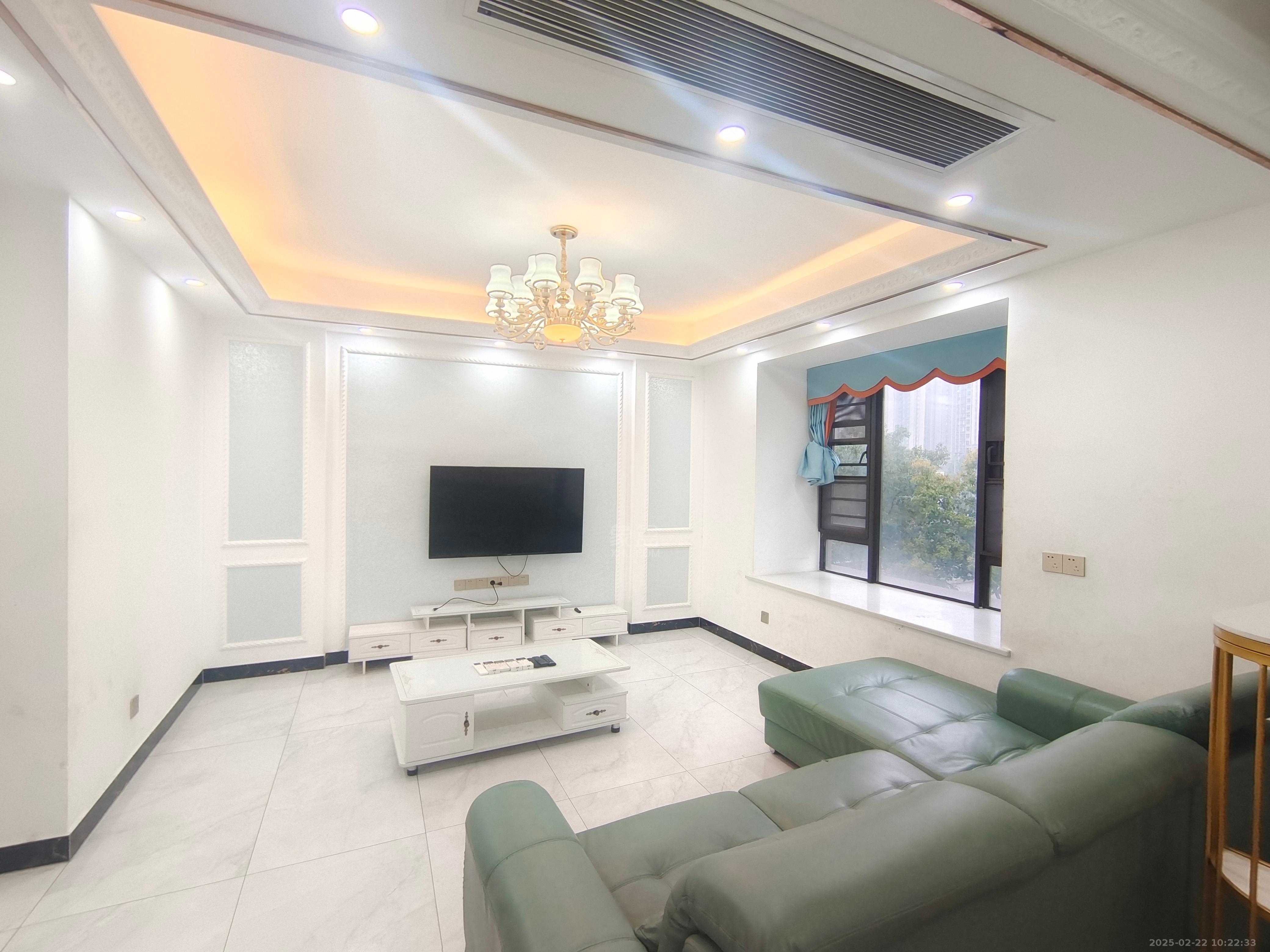 阳光城新城樾府 4室2厅1卫 2980.0元/月 阳光城新城樾府 4室2厅1卫 2980.0元/月室内图