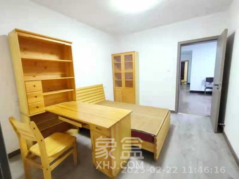 华达家园  3室2厅1卫   2500.00元/月室内图