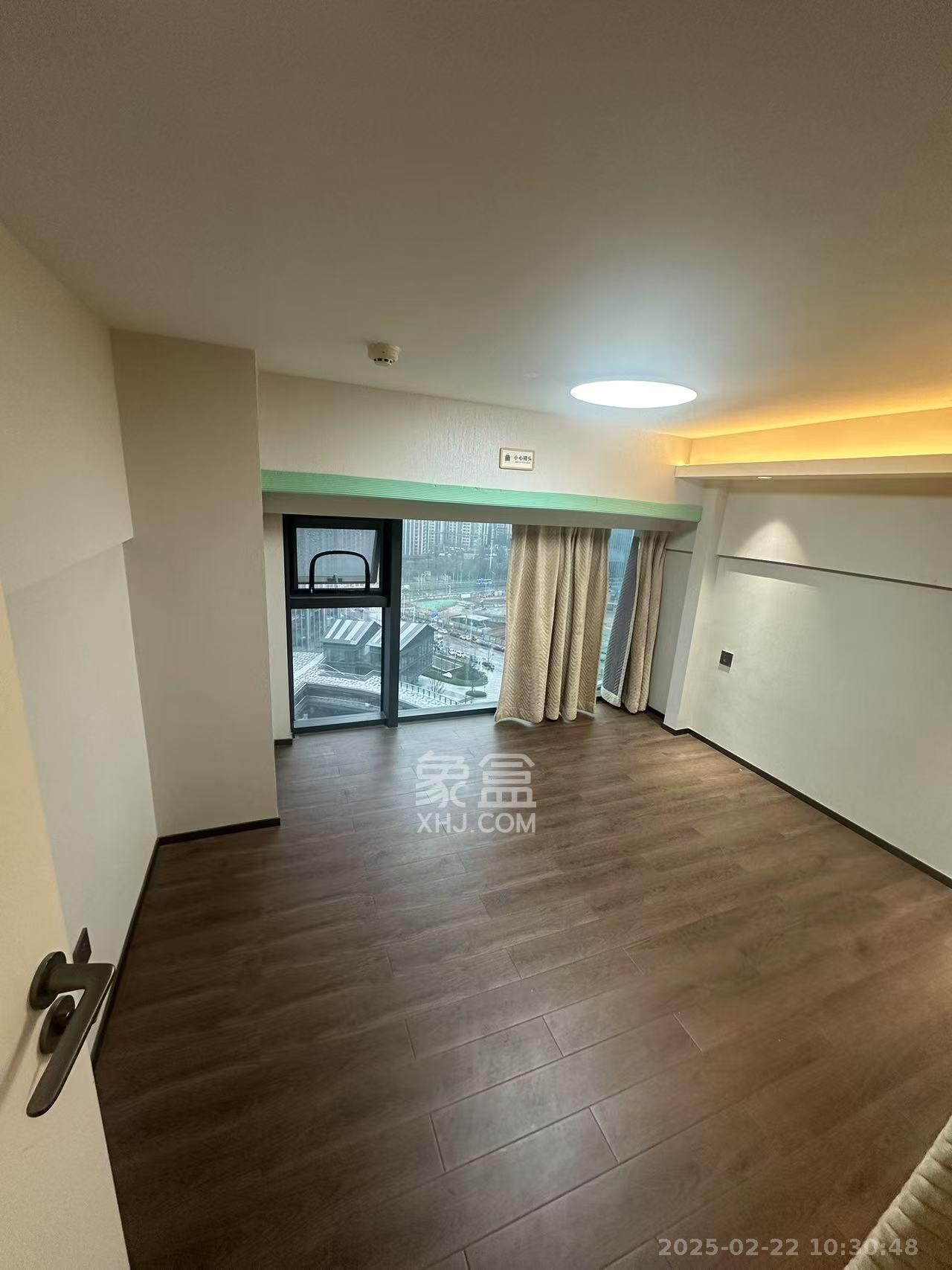 达美寰宇中心 2室1厅1卫 2800.0元/月 达美寰宇中心 2室1厅1卫 2800.0元/月室内图