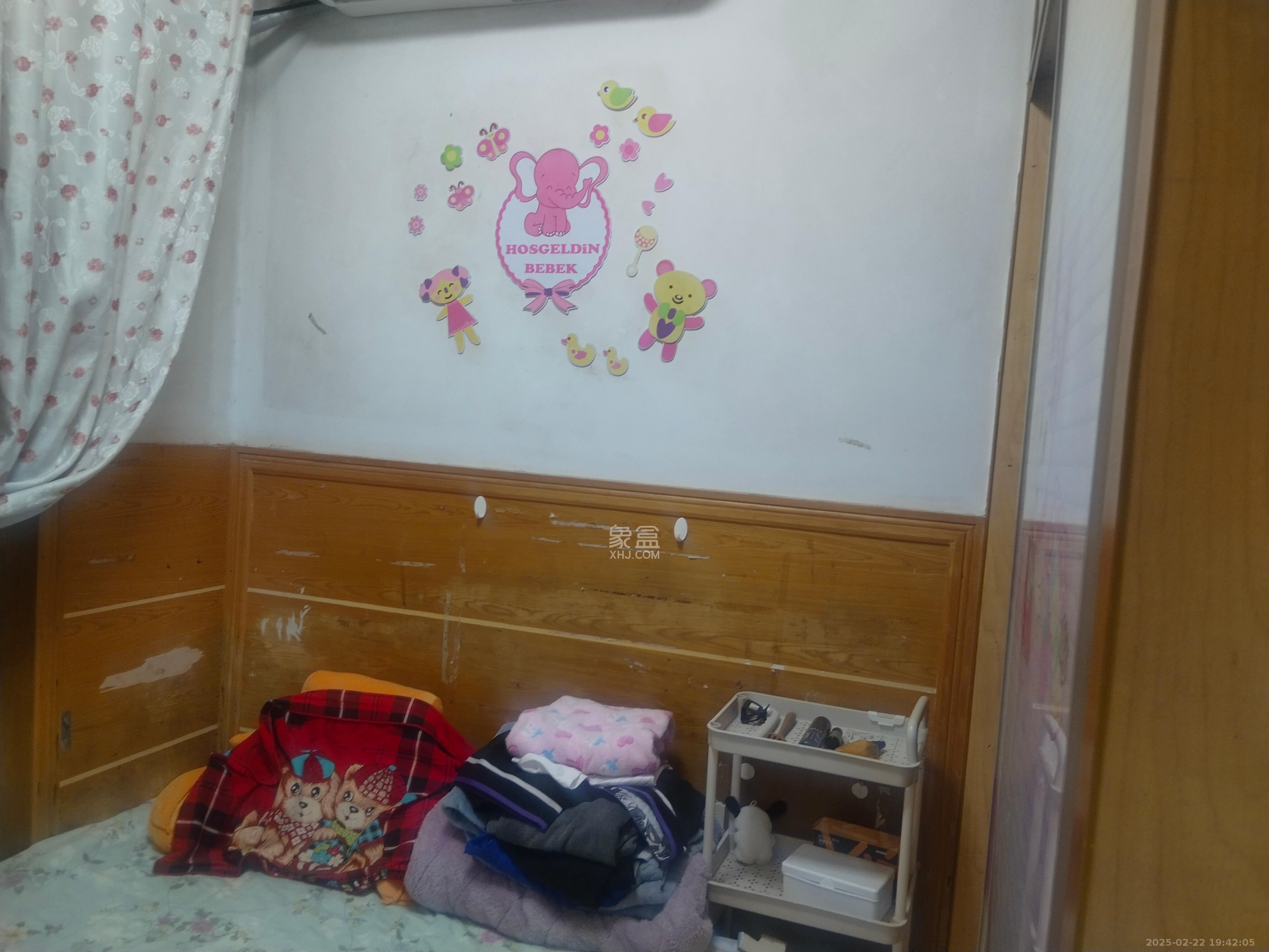 鸿基橄榄君庭  3室2厅1卫   2300.00元/月室内图