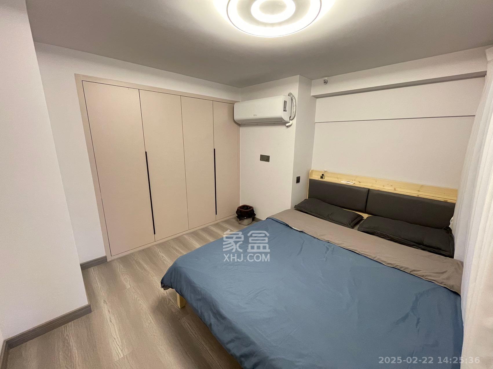 卓越江岸  2室1厅1卫   2600.00元/月室内图