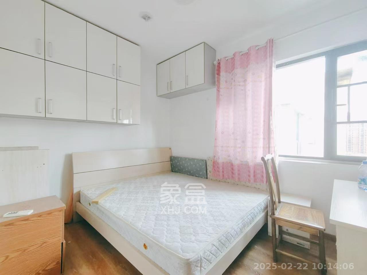 瑞都豪庭  2室2厅1卫   2000.00元/月室内图