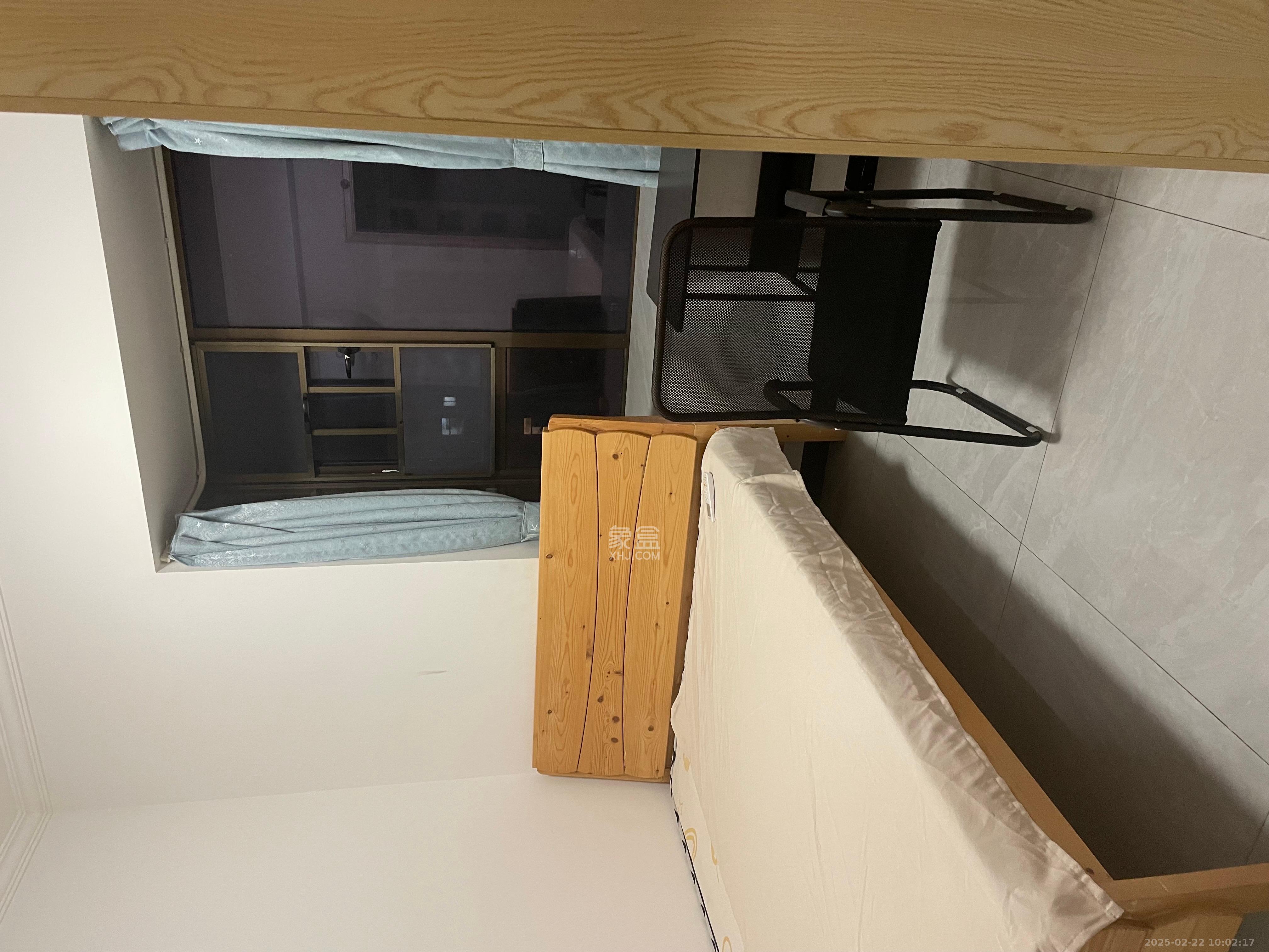 江山帝景哈佛  4室2厅1卫    2600.0元/月 江山帝景哈佛  4室2厅1卫    2600.0元/月室内图