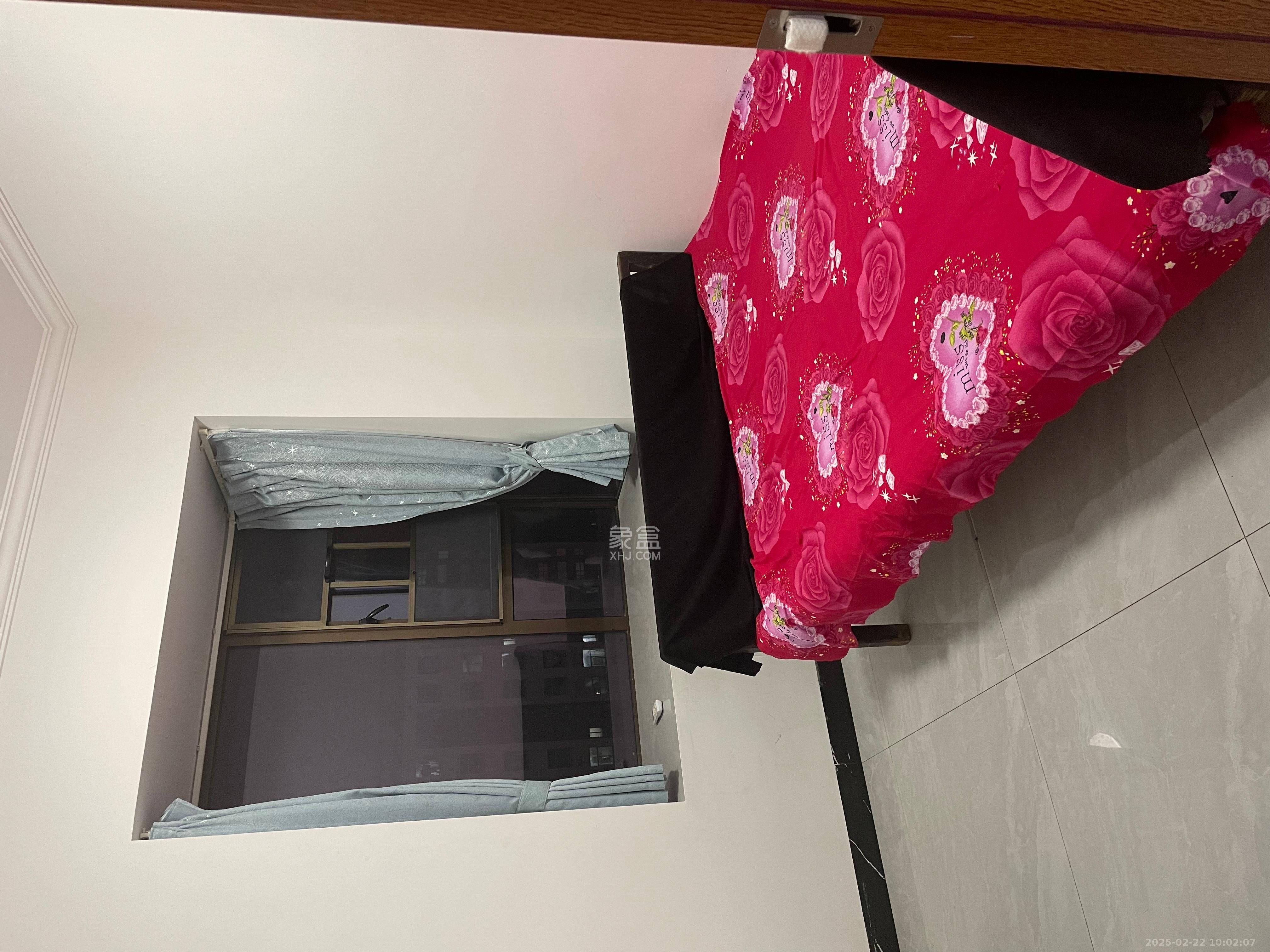 江山帝景哈佛  4室2厅1卫    2600.0元/月 江山帝景哈佛  4室2厅1卫    2600.0元/月室内图