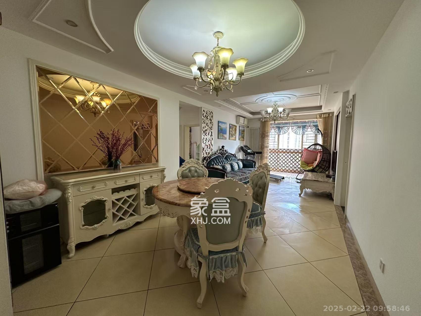 怡海星城  3室2厅1卫    2400.0元/月 怡海星城  3室2厅1卫    2400.0元/月