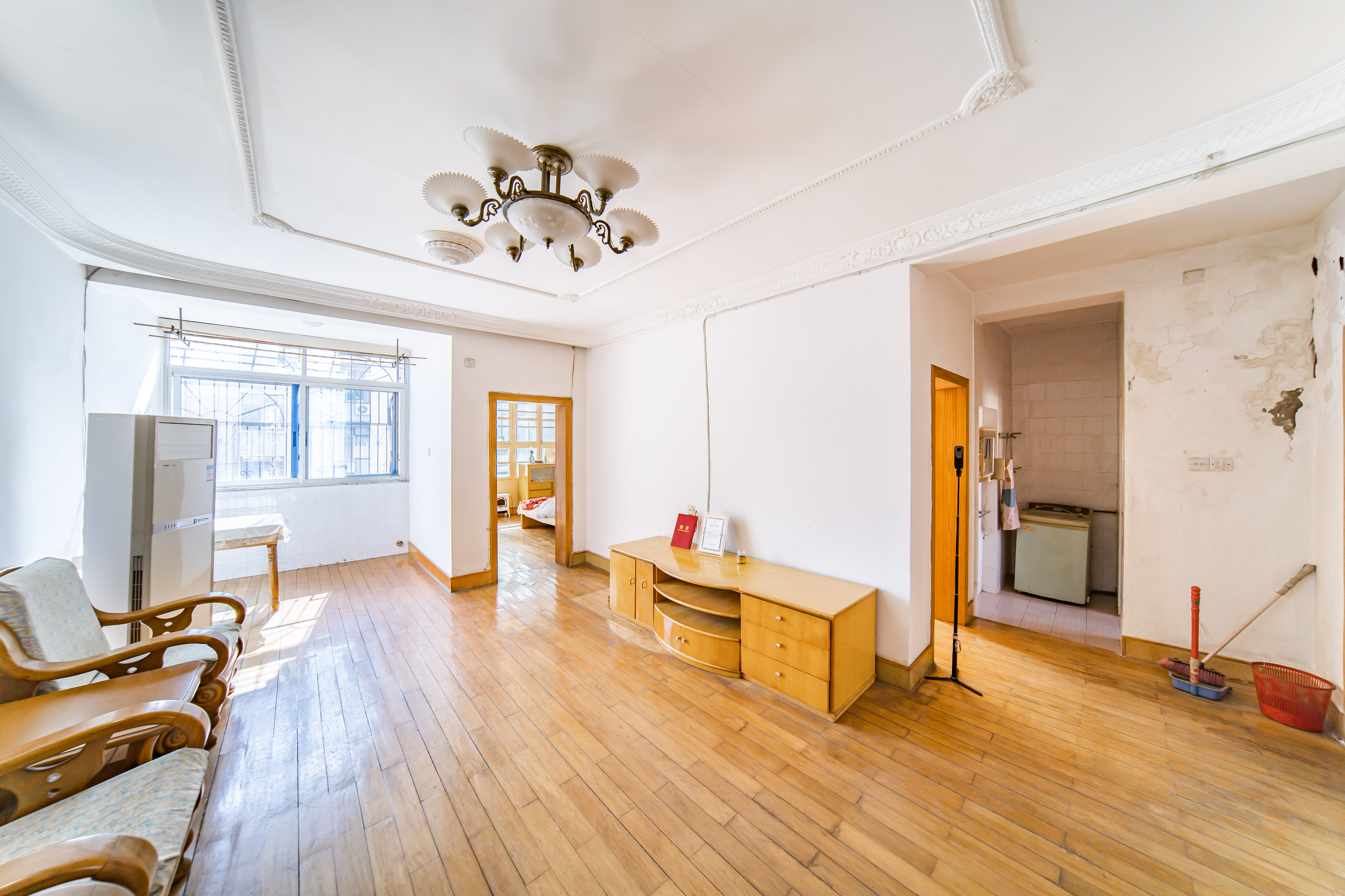 中南大学南校区 3室2厅1卫 1850.0元/月 中南大学南校区 3室2厅1卫 1850.0元/月户型图