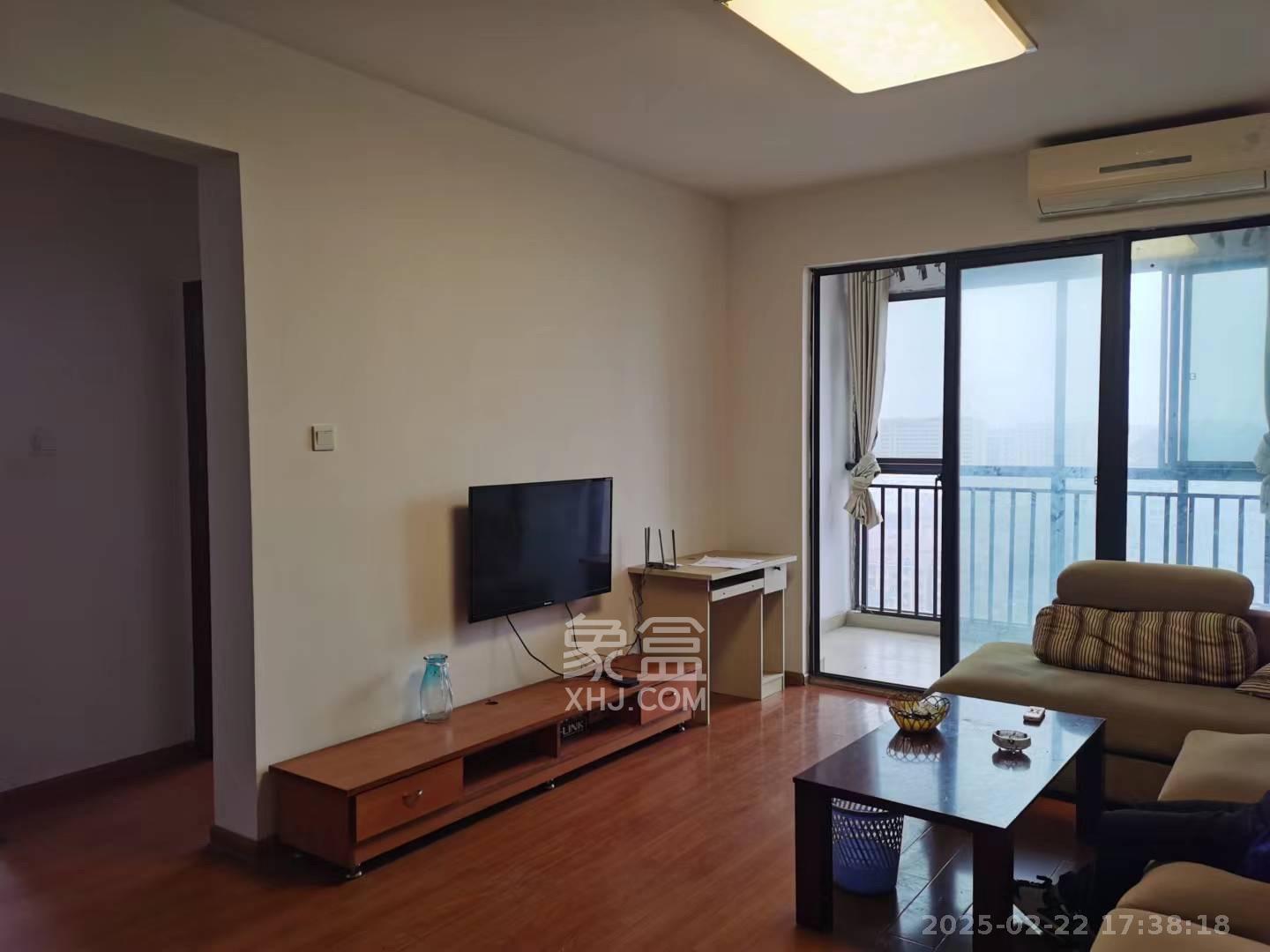 南庭城果 3室2厅1卫 2000.0元/月 南庭城果 3室2厅1卫 2000.0元/月室内图