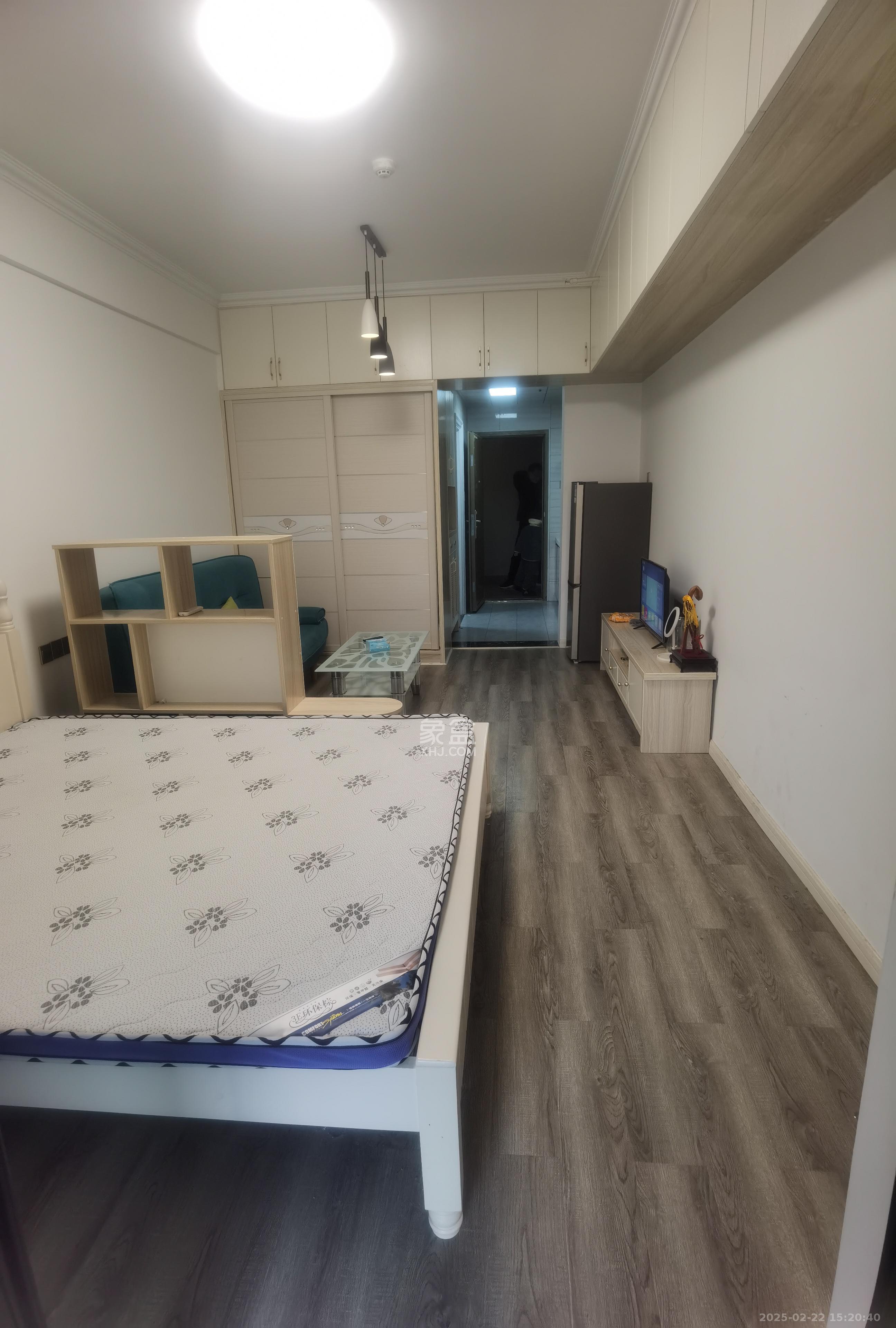 嘉华城（一期）  1室1厅1卫    1400.0元/月室内图