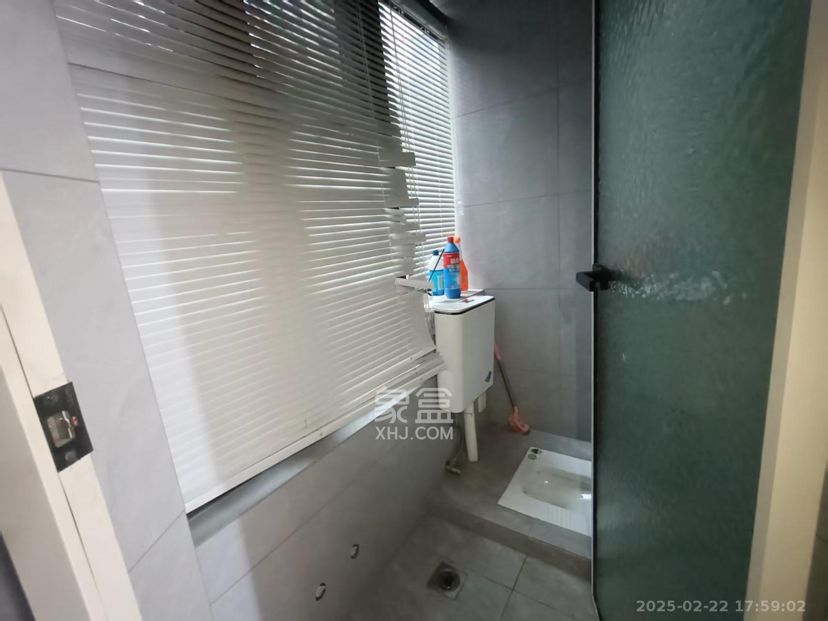 梅溪湖金茂府（金茂广场）（金茂览秀城）  5室2厅1卫    14000.0元/月室内图