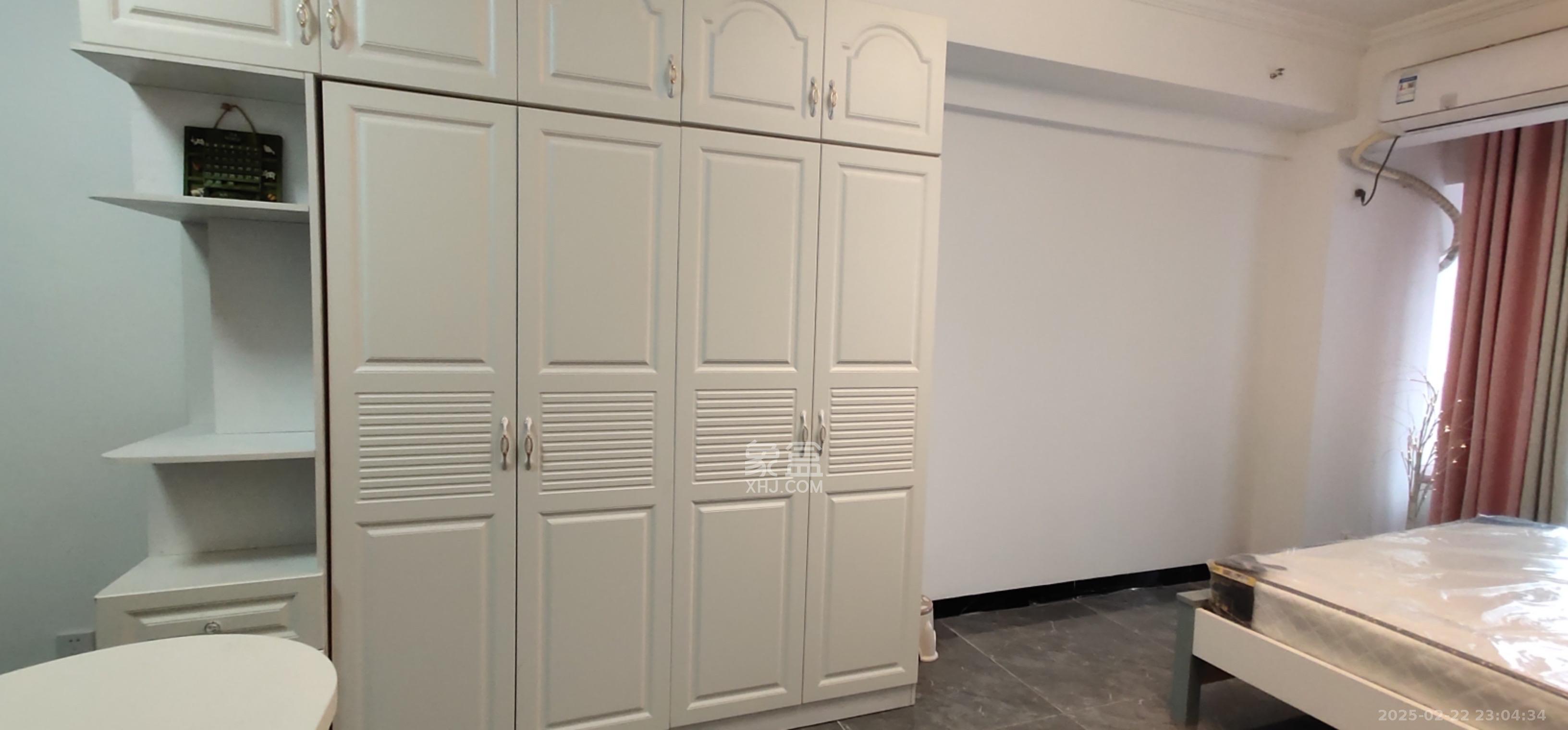 裕天国际商汇中心  1室1厅1卫    1400.0元/月室内图