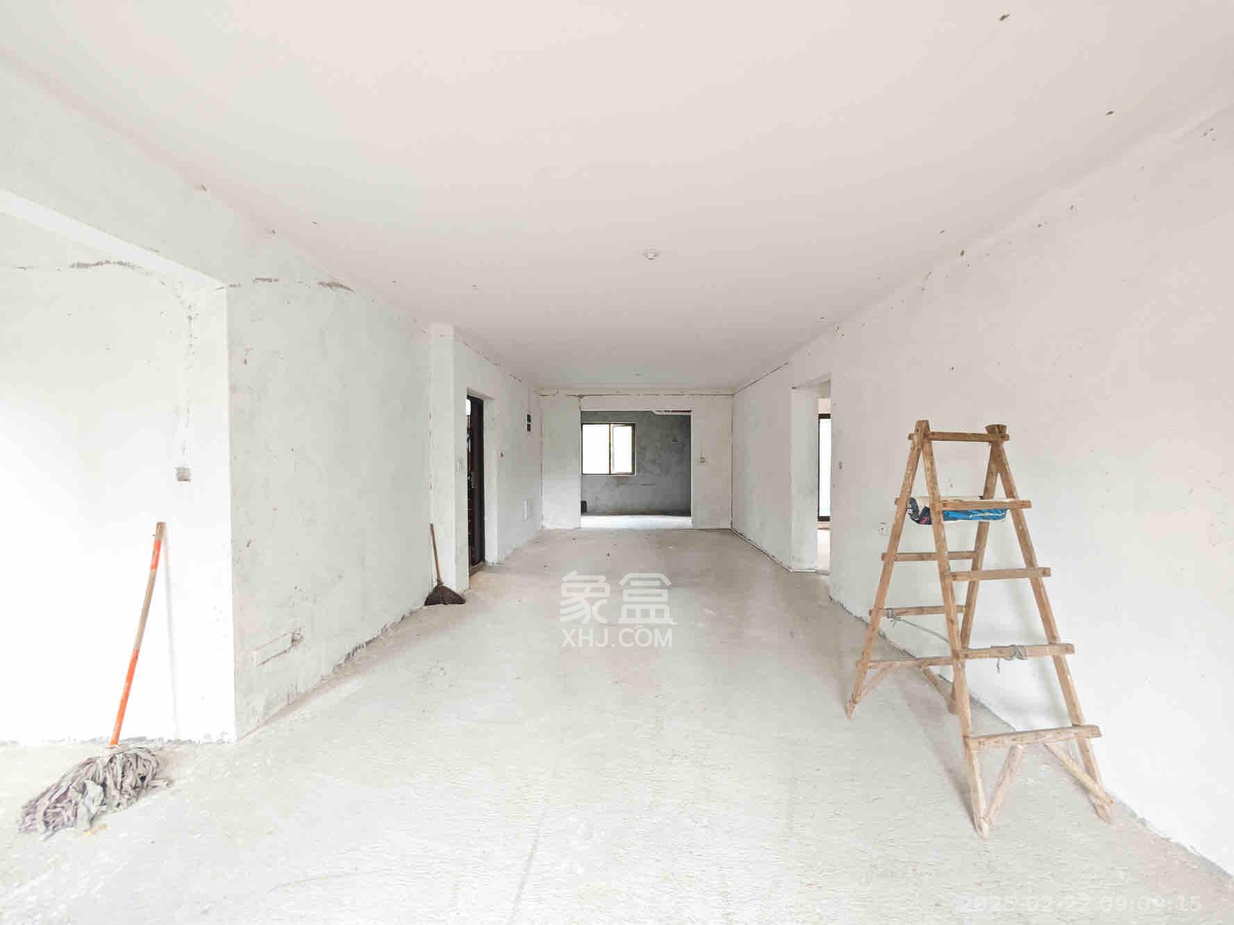 保利城(中航城国际社区、郡原美村)  4室2厅2卫    2000.0元/月 保利城(中航城国际社区、郡原美村)  4室2厅2卫    2000.0元/月