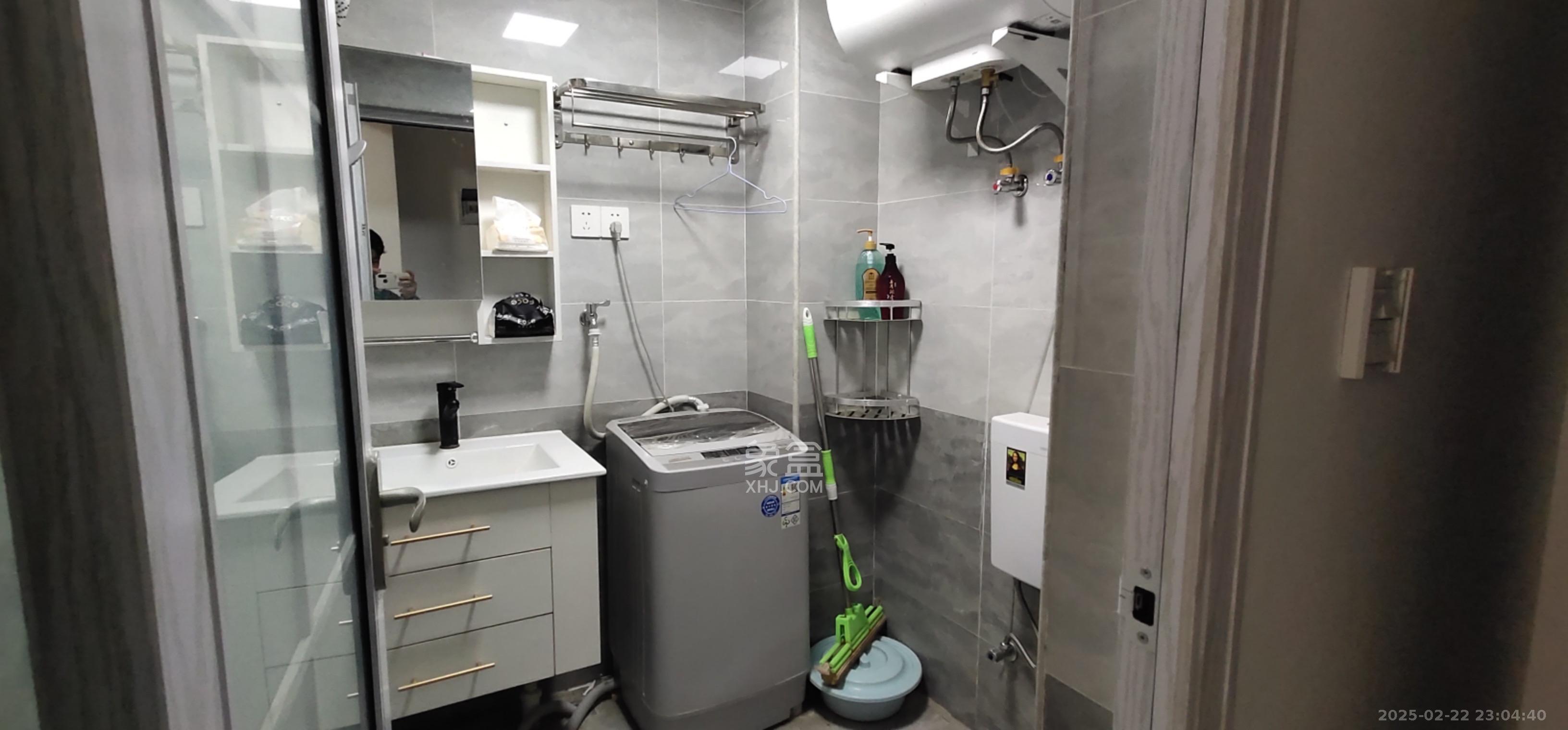 裕天国际商汇中心  1室1厅1卫    1400.0元/月室内图