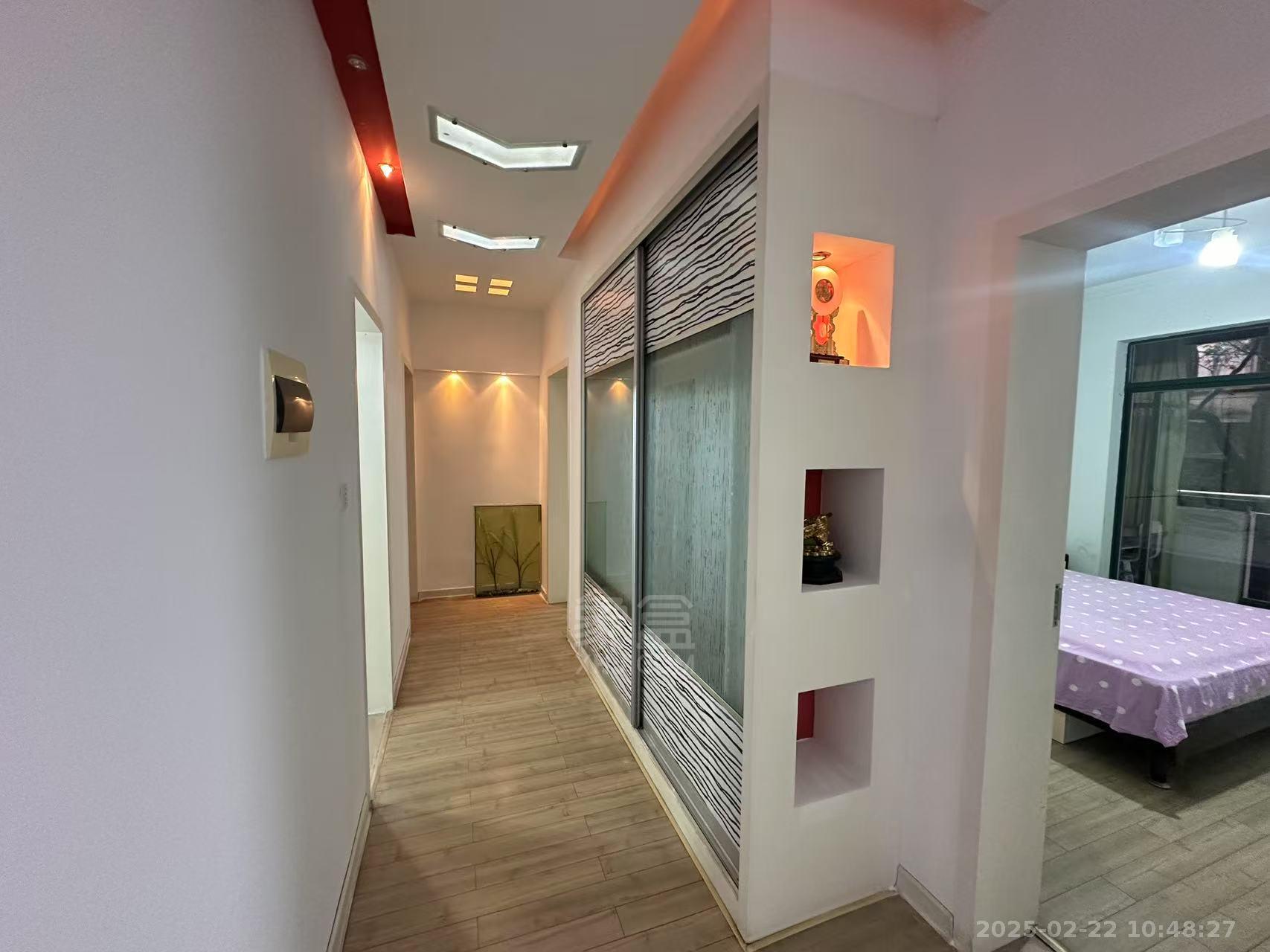 海创明珠花园 3室2厅2卫 1600.0元/月 海创明珠花园 3室2厅2卫 1600.0元/月室内图