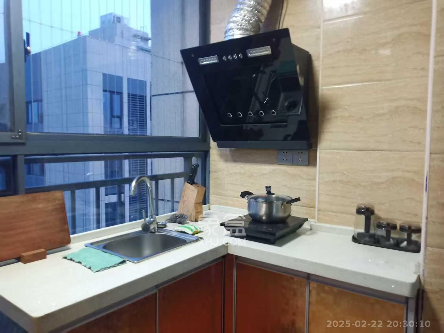 保利麓谷林语I区  1室0厅1卫   1300.00元/月室内图