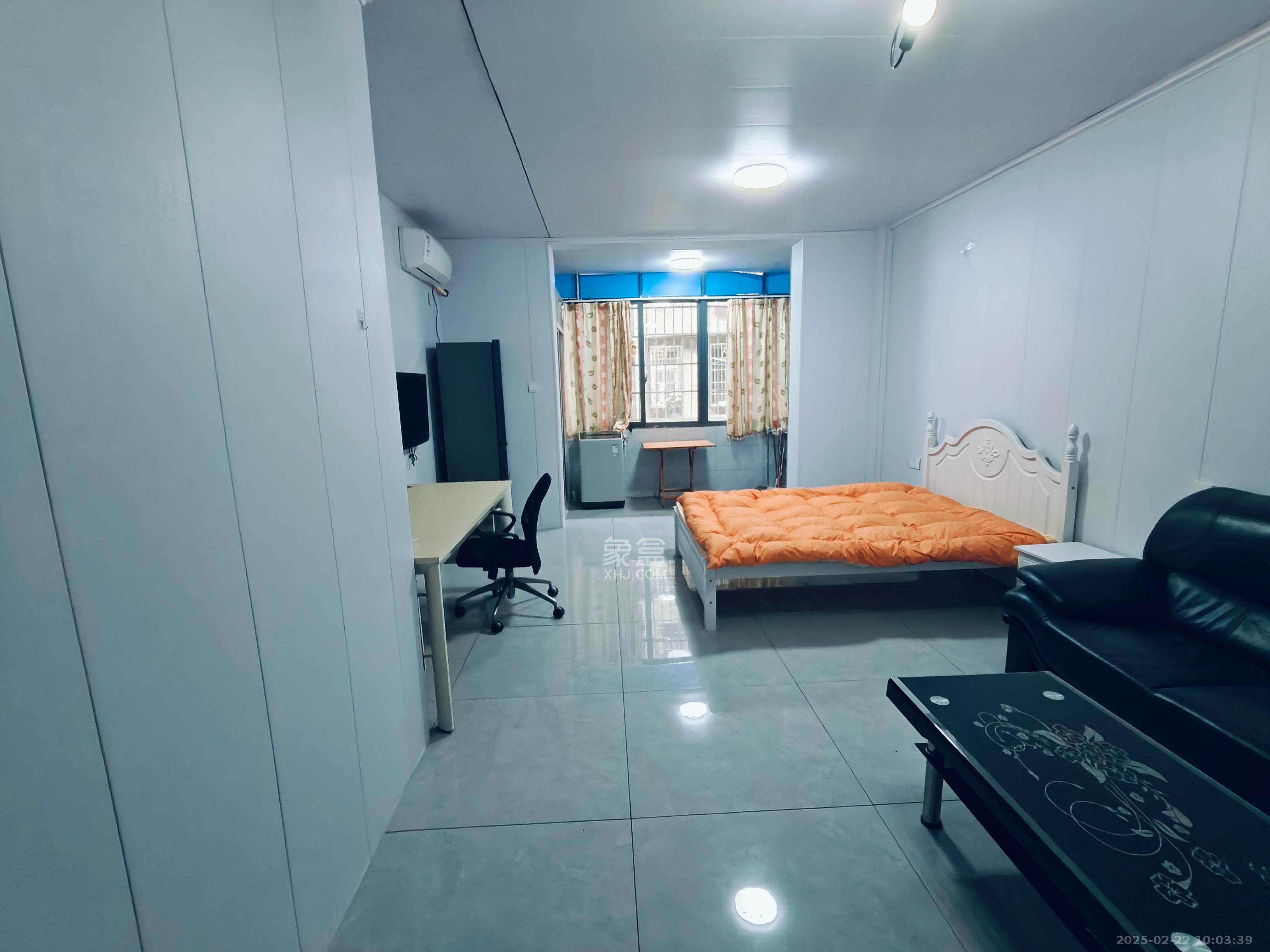 四方商贸城 1室0厅0卫 1100.0元/月 四方商贸城 1室0厅0卫 1100.0元/月室内图