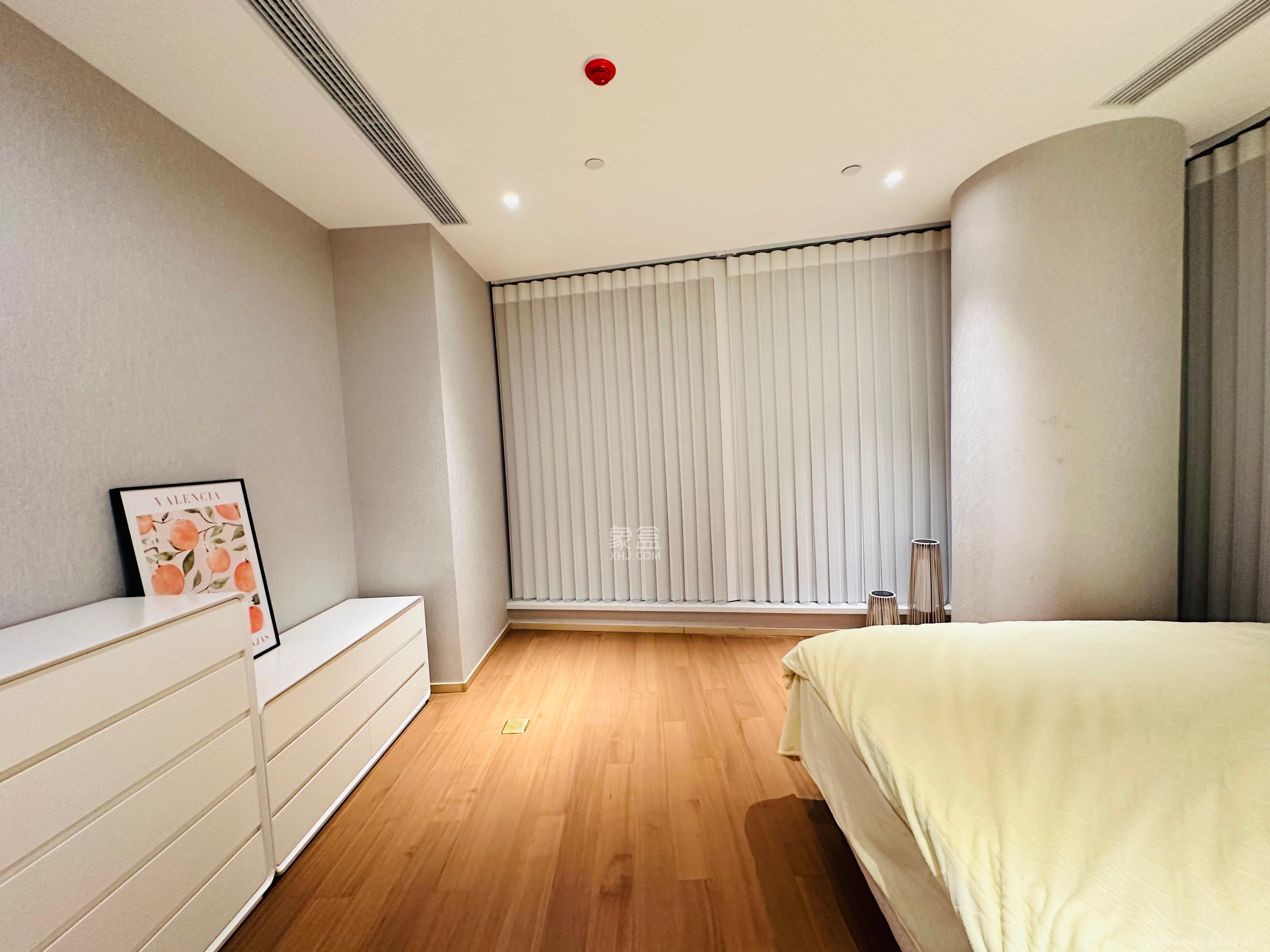 正荣梅溪紫阙台  4室2厅3卫   11000.00元/月室内图