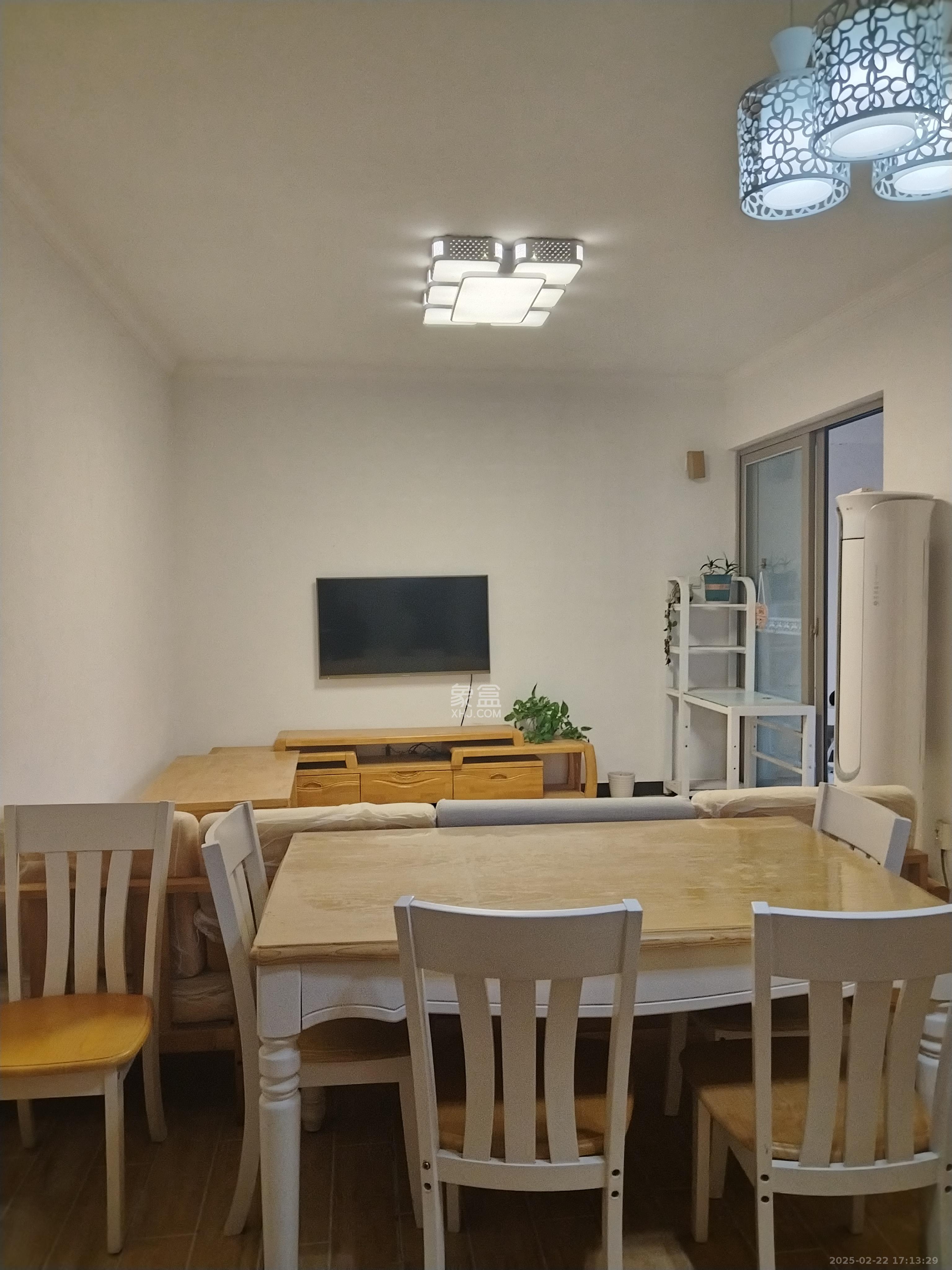 怡海星城 3室2厅1卫 2300.0元/月 怡海星城 3室2厅1卫 2300.0元/月室内图