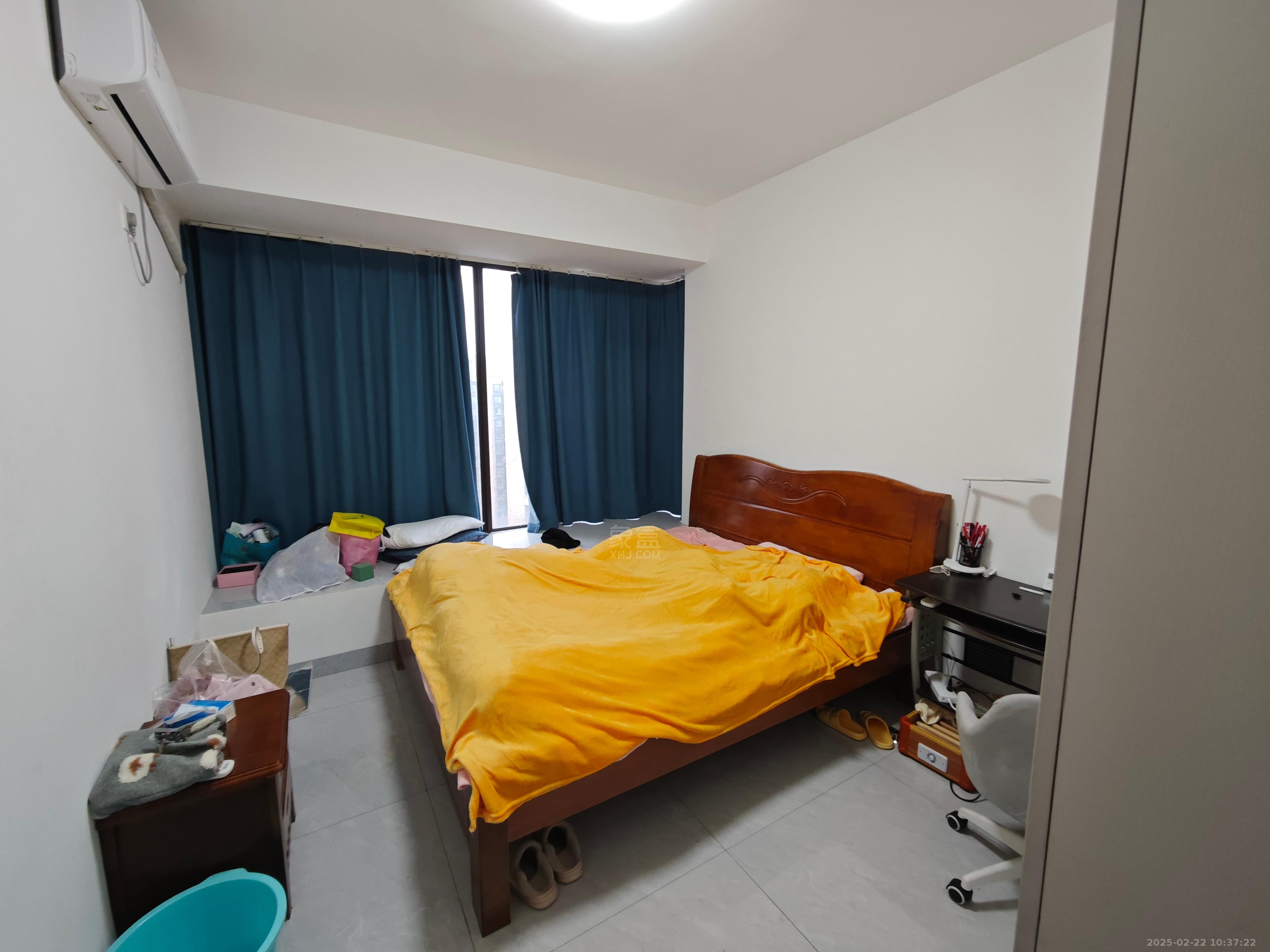 金轮翡翠名园 4室2厅2卫 1800.0元/月 金轮翡翠名园 4室2厅2卫 1800.0元/月室内图