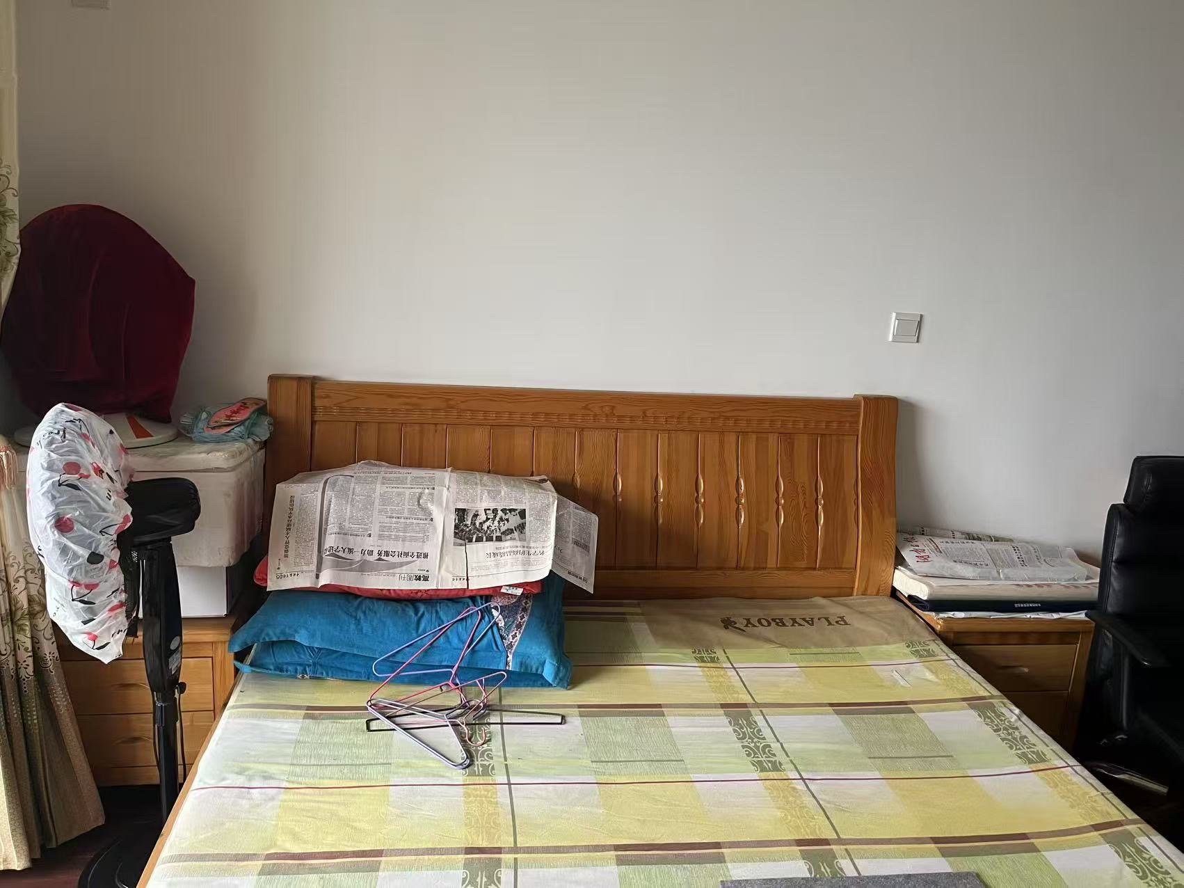 滨江水岸  3室2厅2卫    60.0万客厅