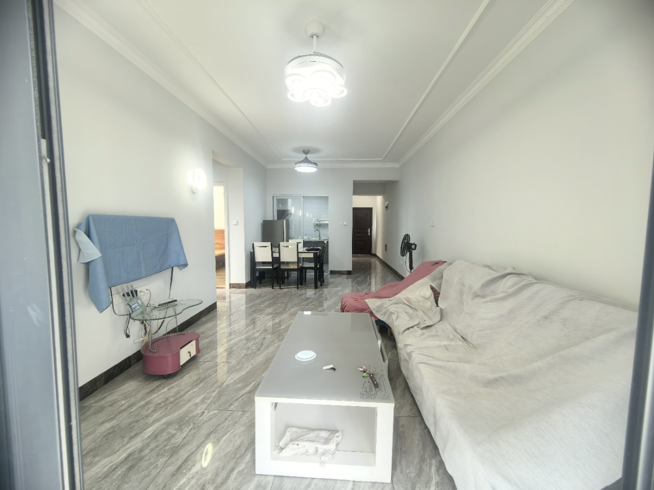 伊泰天骄二期 2室2厅1卫 128.0万 伊泰天骄二期 2室2厅1卫 128.0万户型图