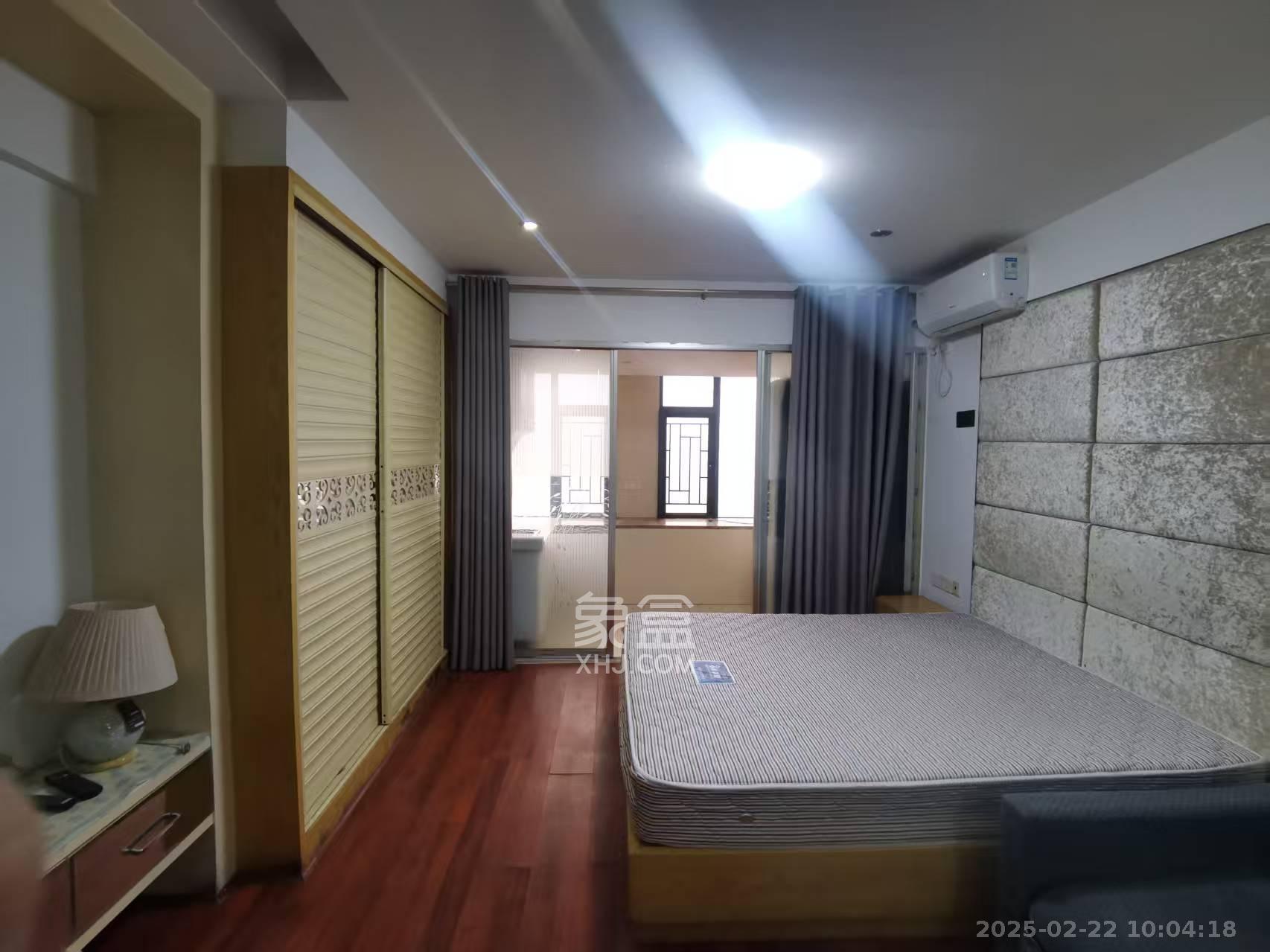 爱都(IDO) 1室1厅1卫 1300.0元/月 爱都(IDO) 1室1厅1卫 1300.0元/月室内图