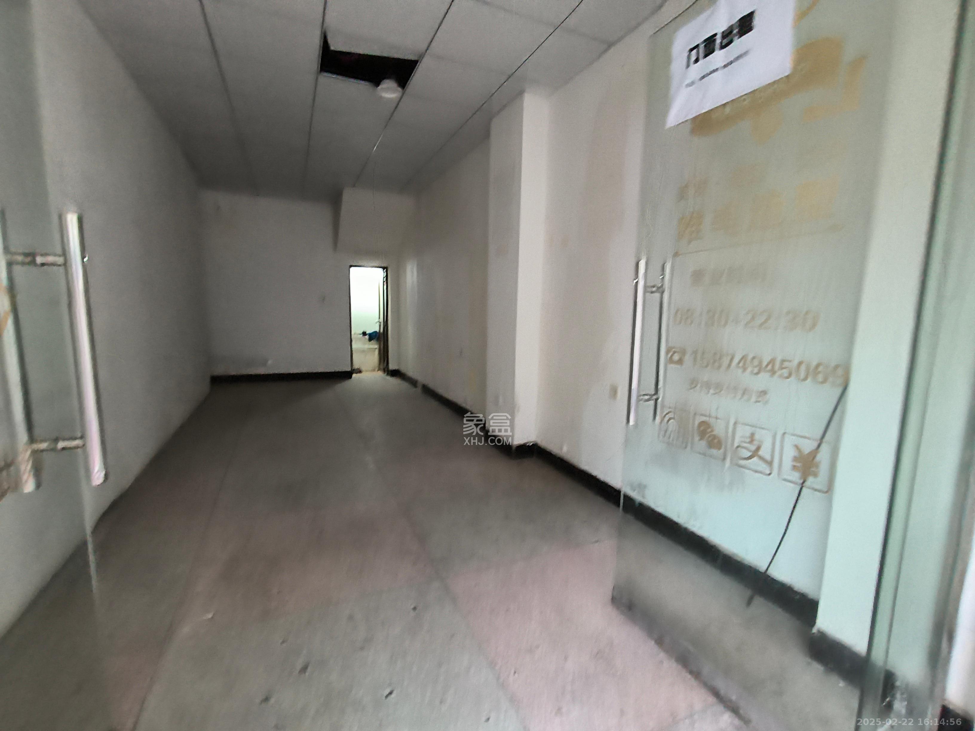泉塘小区  1室1厅1卫   1500.00元/月