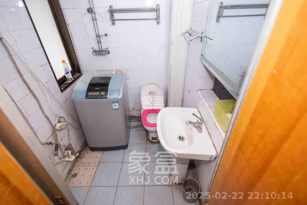 杏花苑  4室2厅2卫    1800.0元/月室内图