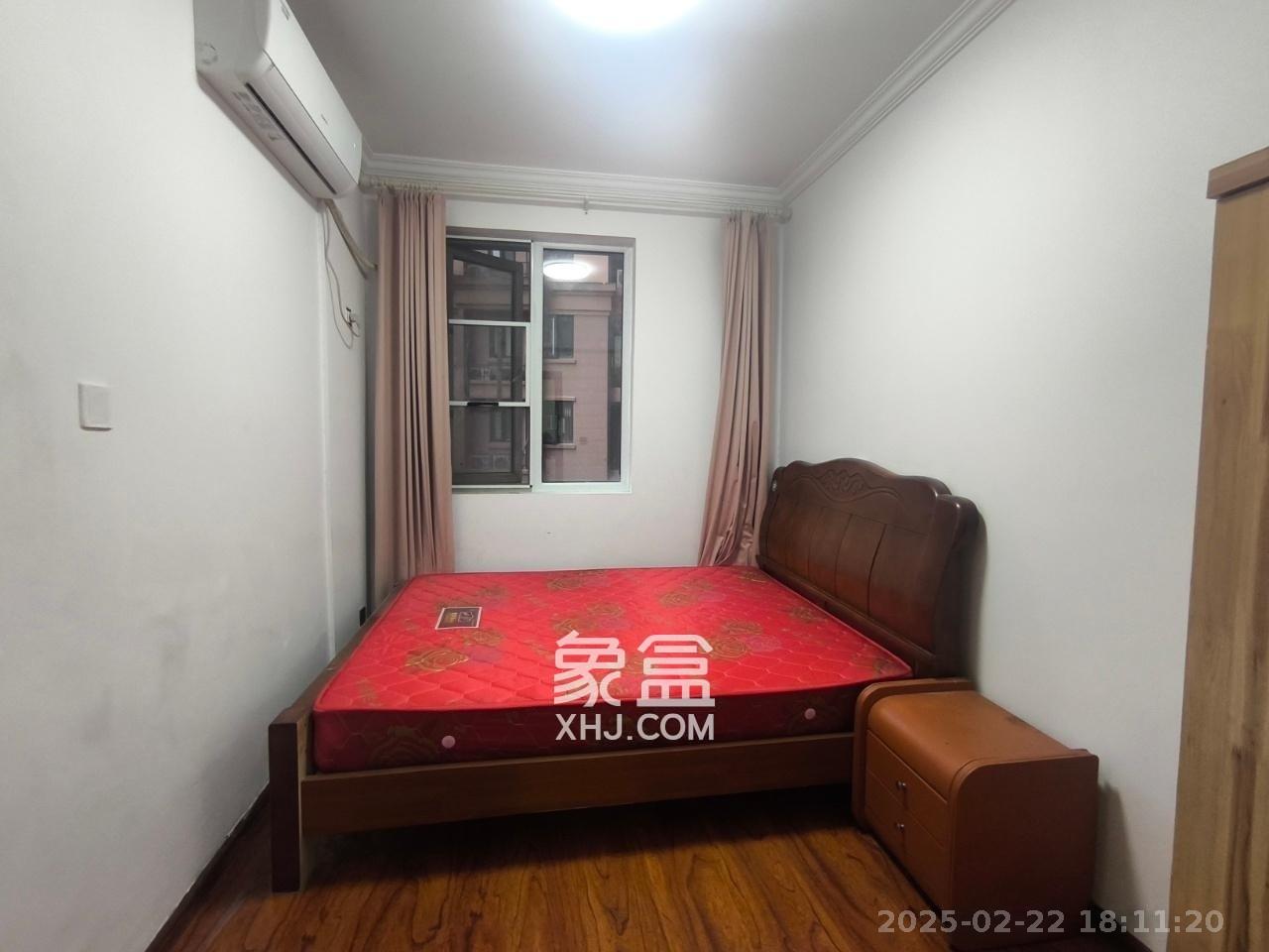 丽发新城  2室2厅1卫   1500.00元/月室内图