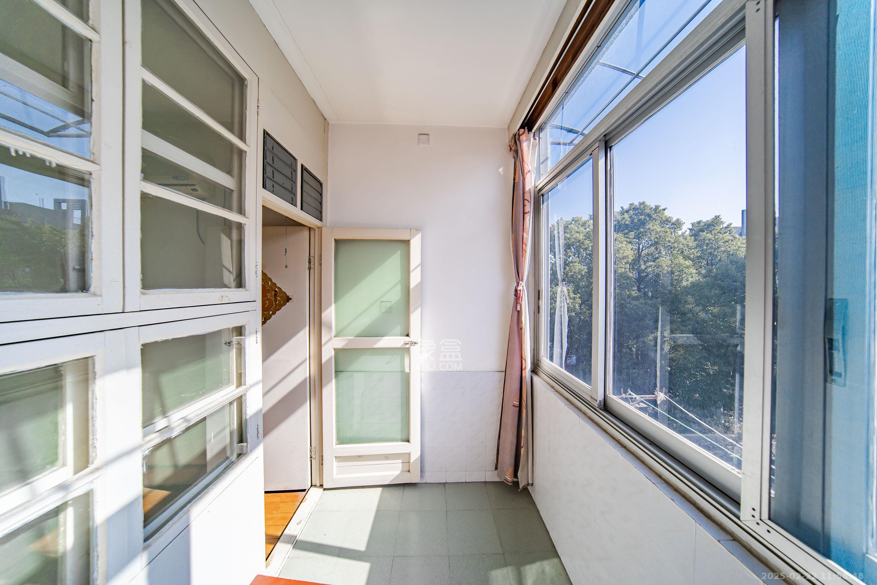 中南大学南校区 3室2厅1卫 1850.0元/月 中南大学南校区 3室2厅1卫 1850.0元/月室内图