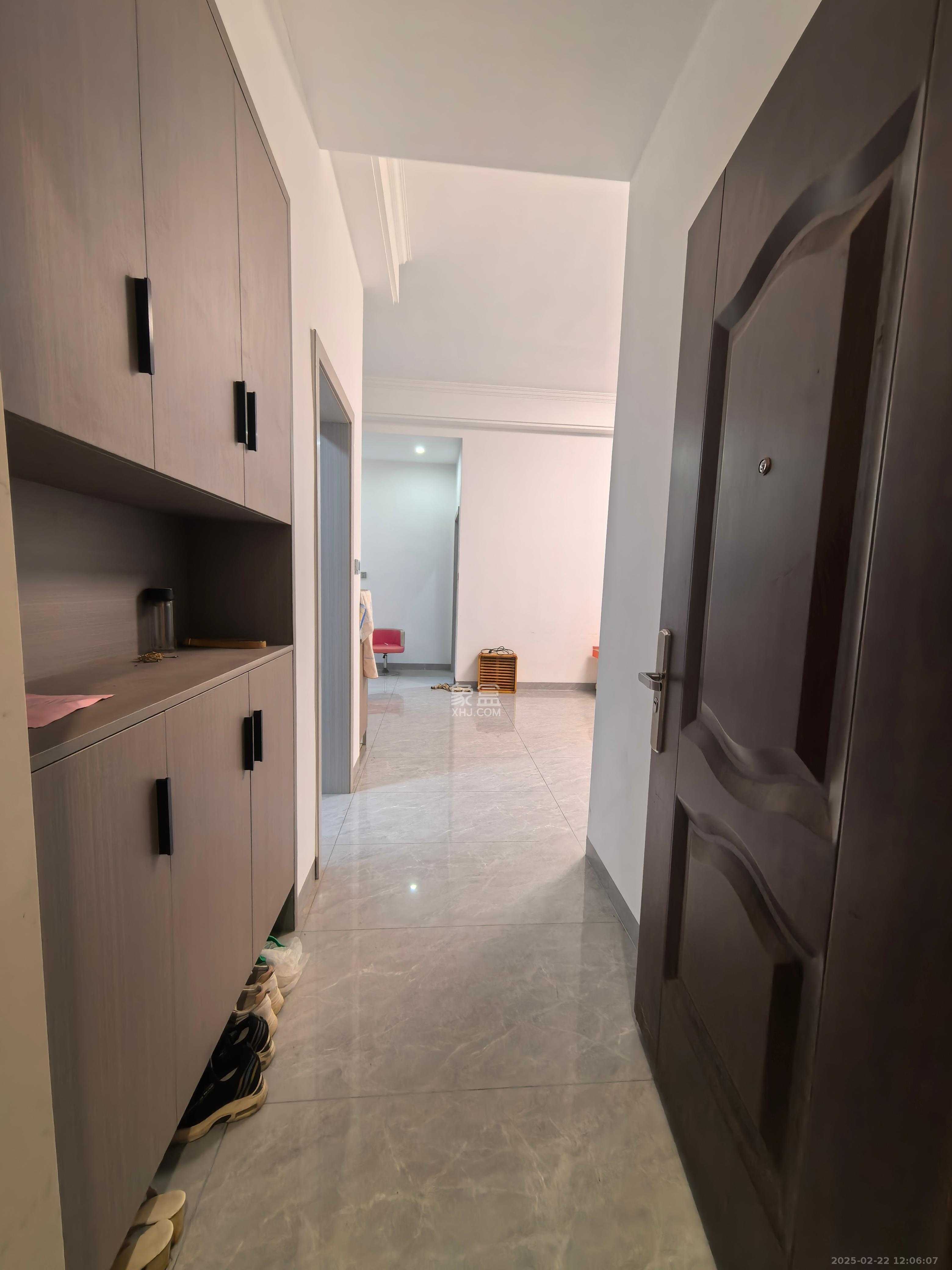 敏捷珑玥府 3室2厅2卫 2500.0元/月 敏捷珑玥府 3室2厅2卫 2500.0元/月室内图