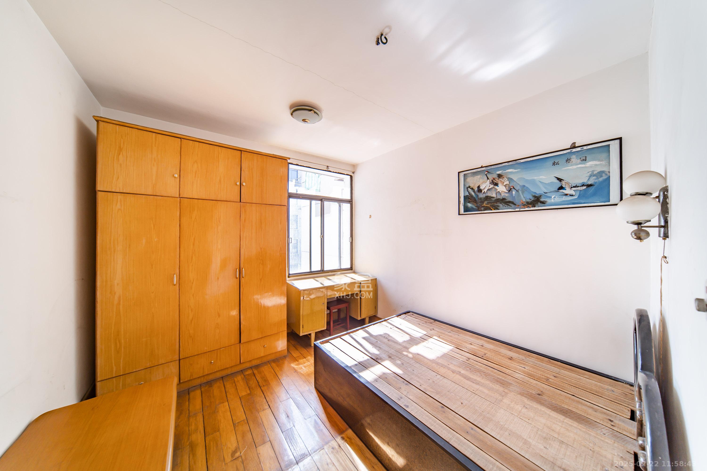 中南大学南校区 3室2厅1卫 1850.0元/月 中南大学南校区 3室2厅1卫 1850.0元/月室内图