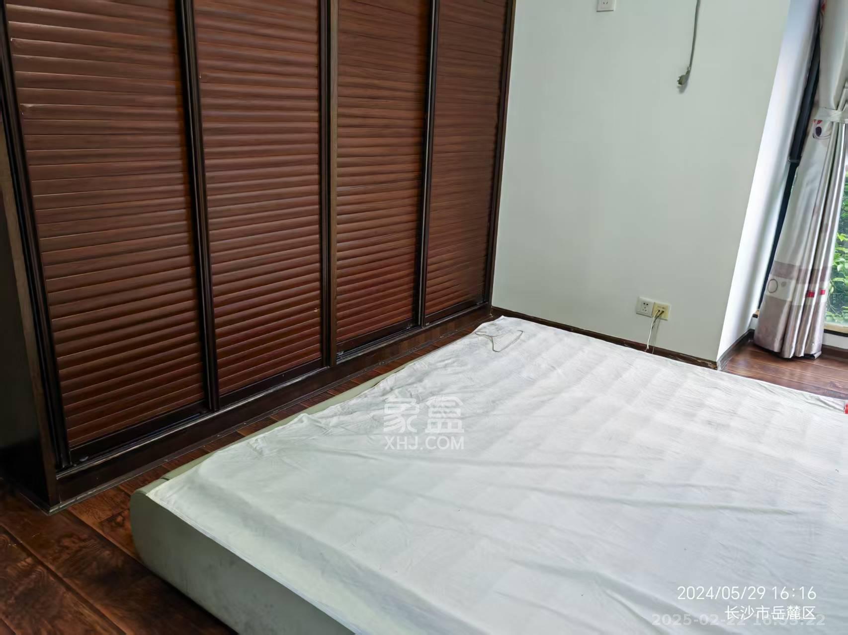 永祺西京  3室2厅2卫   2600.00元/月室内图