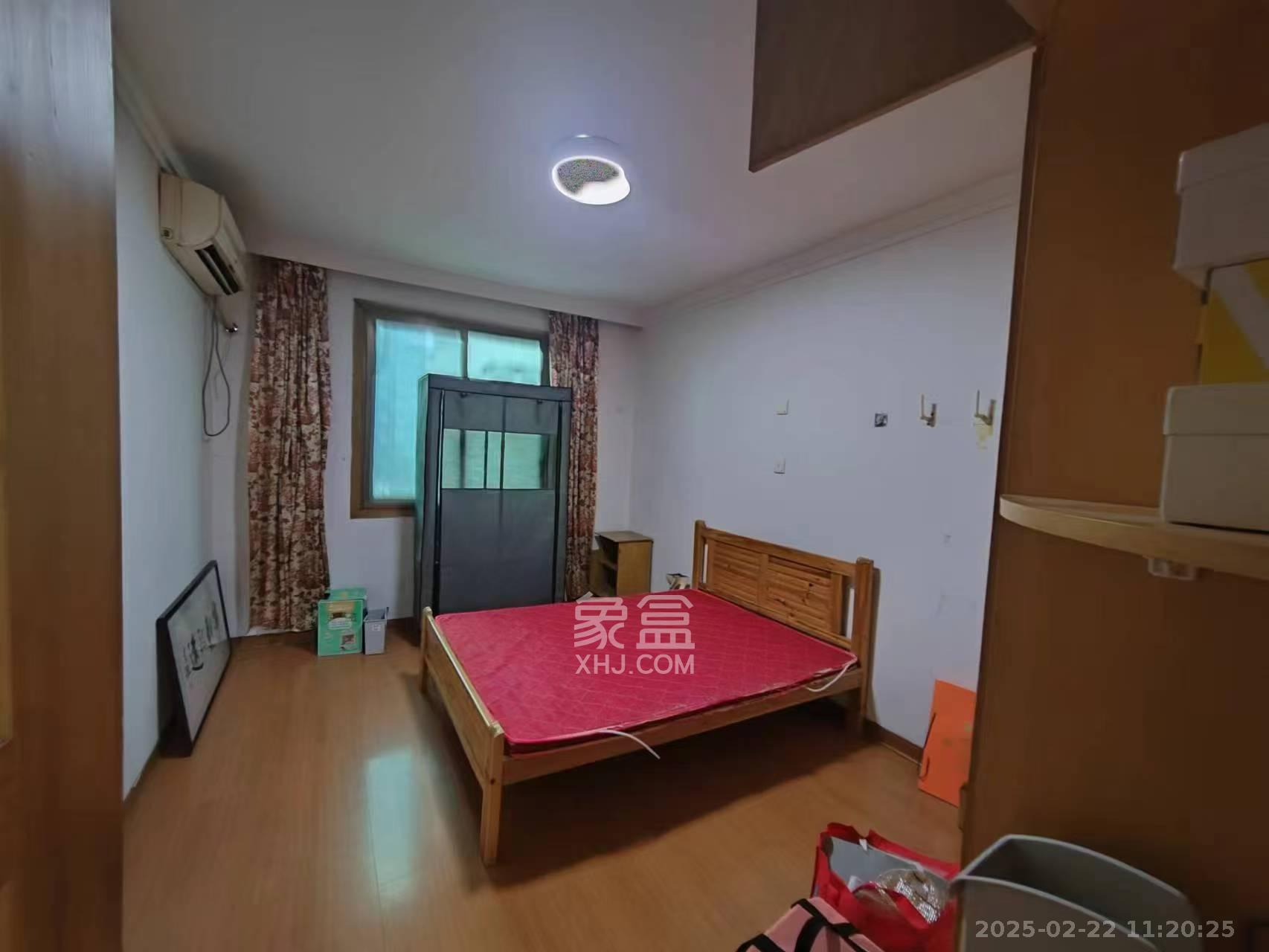 省政府五所 2室1厅1卫 2400.0元/月 省政府五所 2室1厅1卫 2400.0元/月室内图