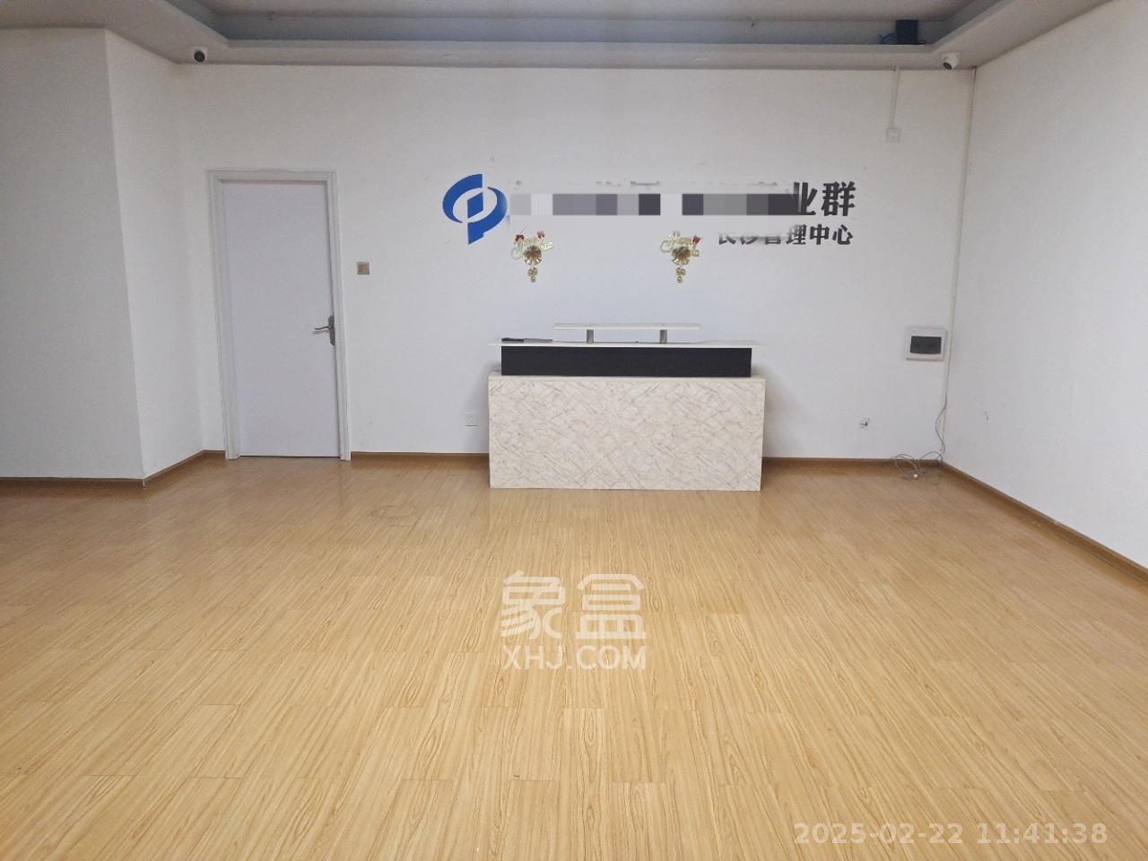 金科时代中心   286.0㎡     5000.00元/月