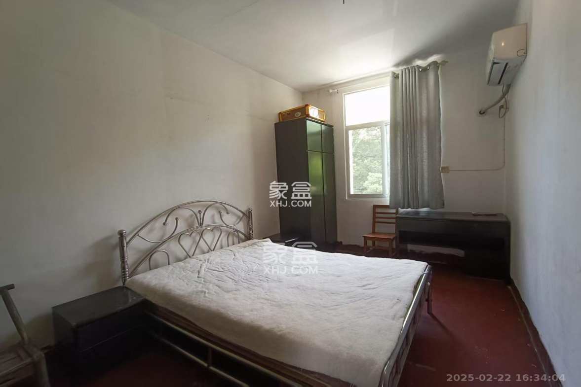 稀土研究院所宿舍 2室2厅1卫 1000.0元/月 稀土研究院所宿舍 2室2厅1卫 1000.0元/月室内图